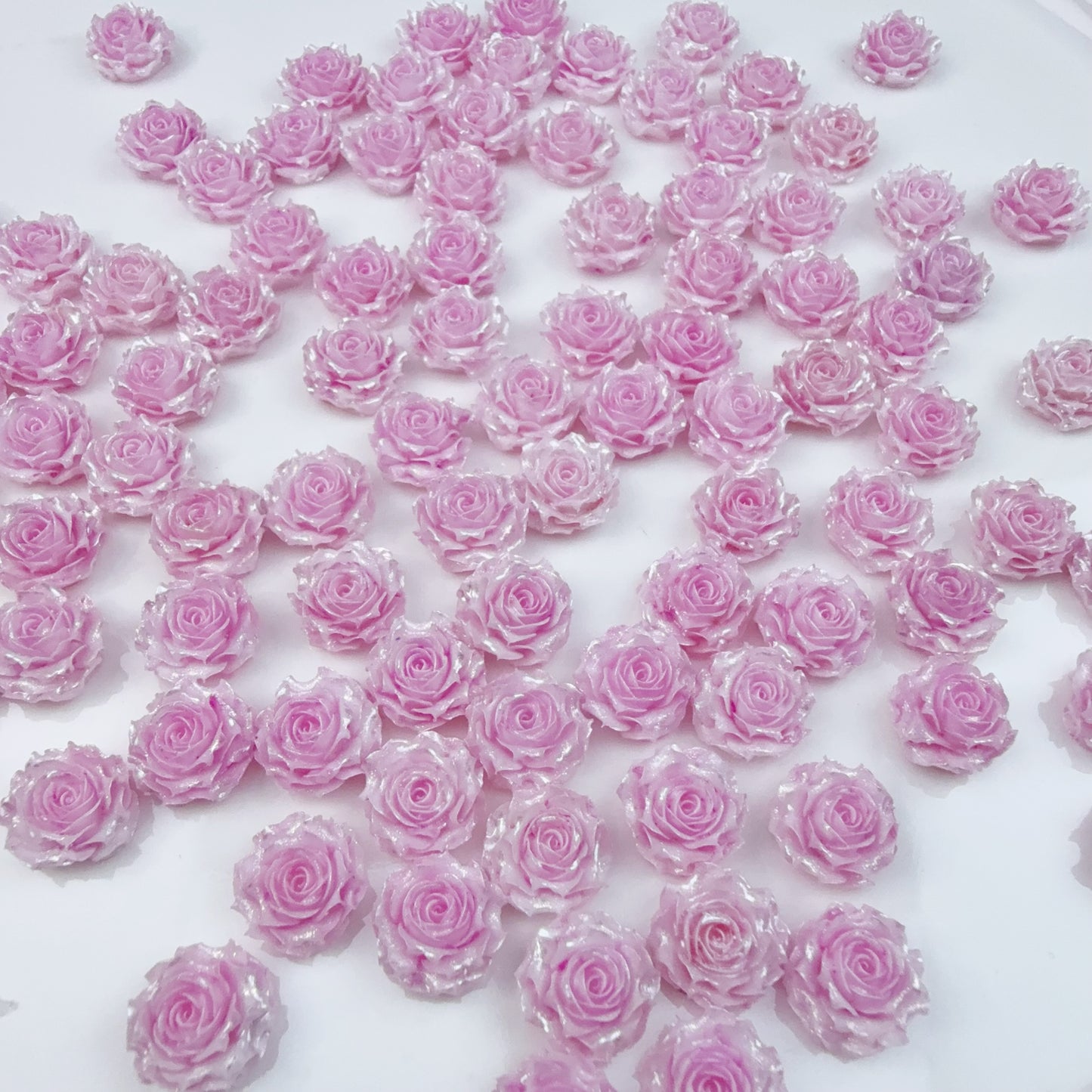 0 0今日新作 柔らかい薔薇-11ミリ 夜光効果(0610)