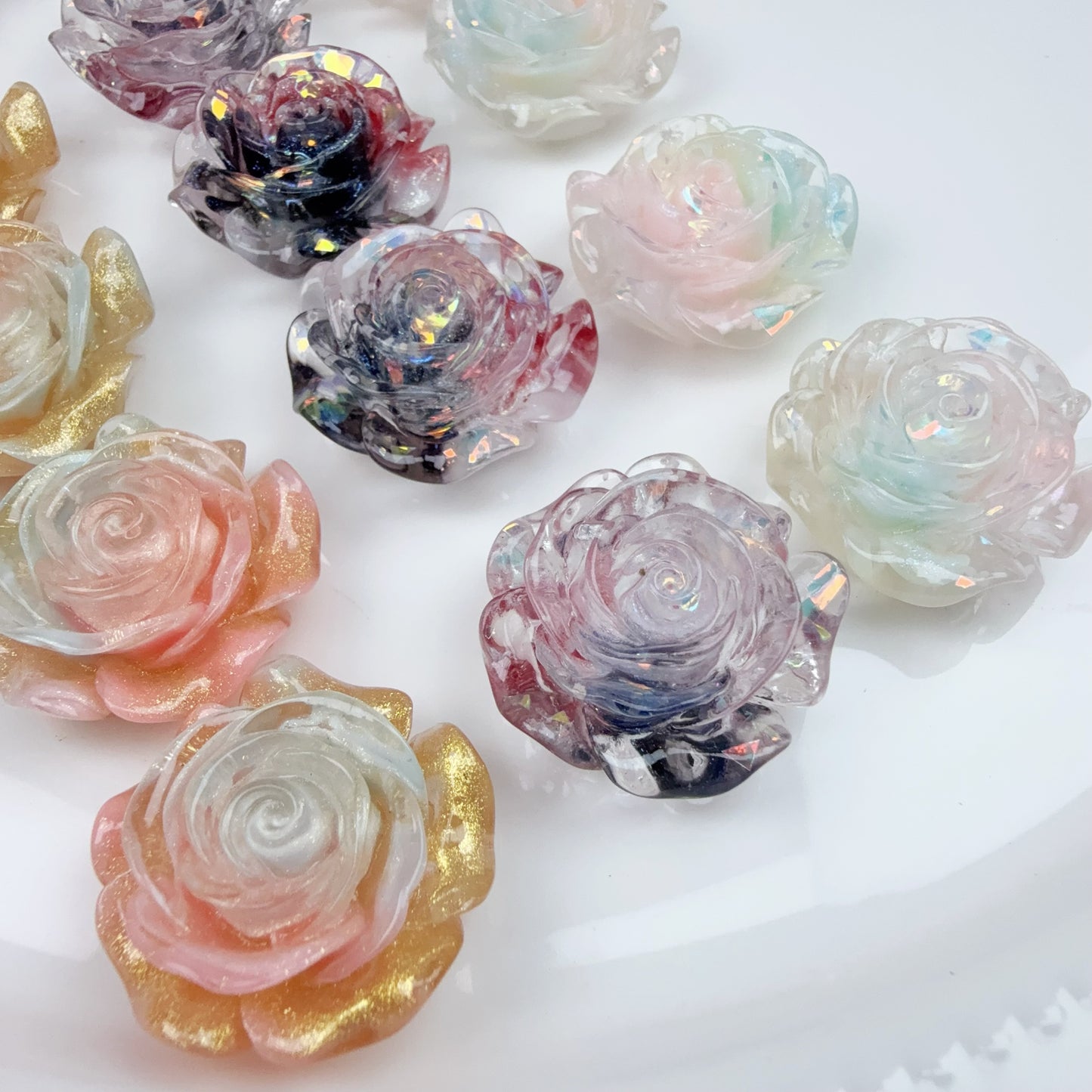 0 0今日新作 硬い薔薇−27ミリ 夜光効果 背中に通し穴があり (0613)
