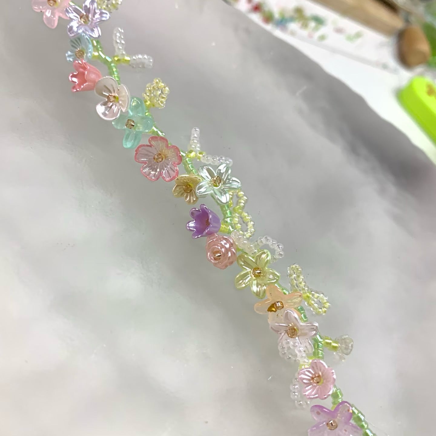 0 0今日新作 アクリルお花ーパールシェード金輝き(0130)