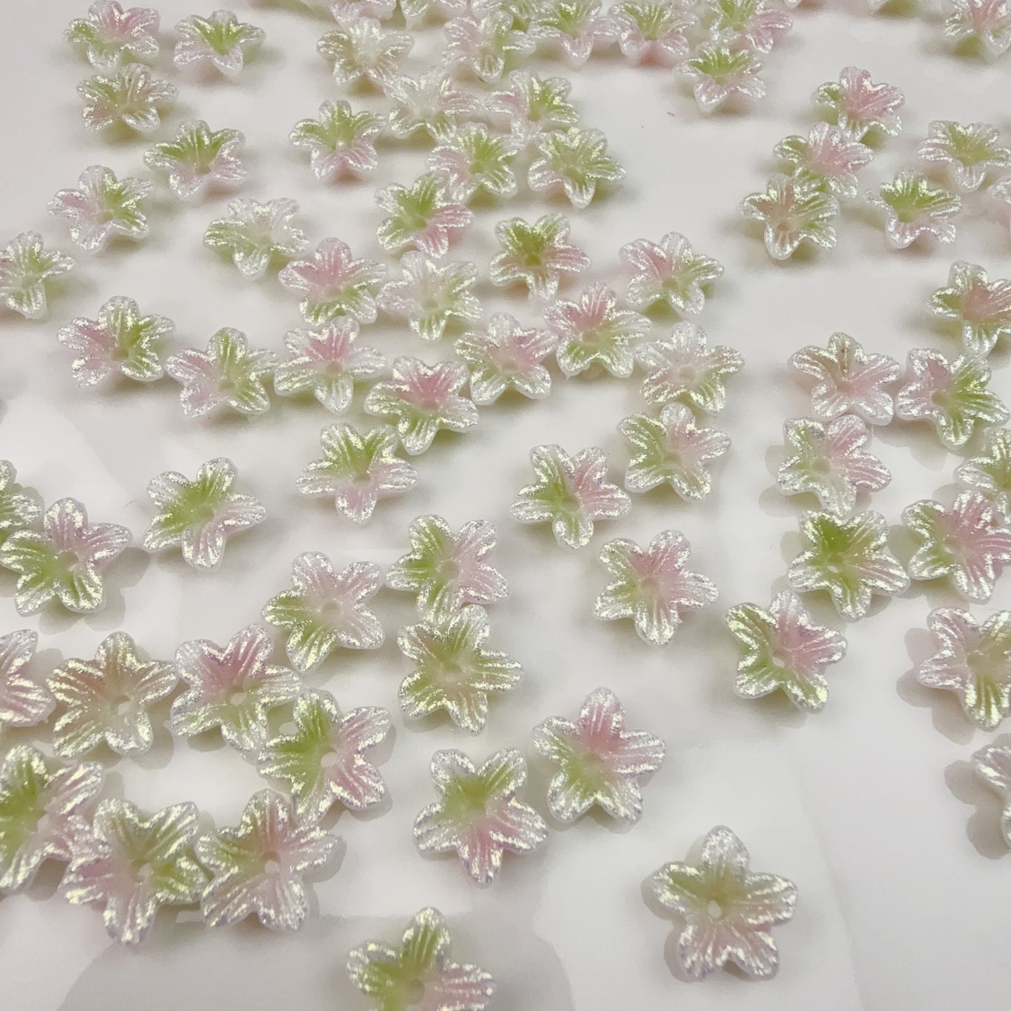 0 0今日新作 穴付き薔薇-10ミリ 夜光効果 色チェンジ(0402)