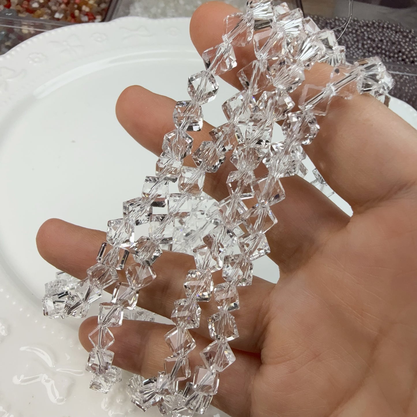 0 今日新色 斜めキューブカット-6ミリカラフル(0528)