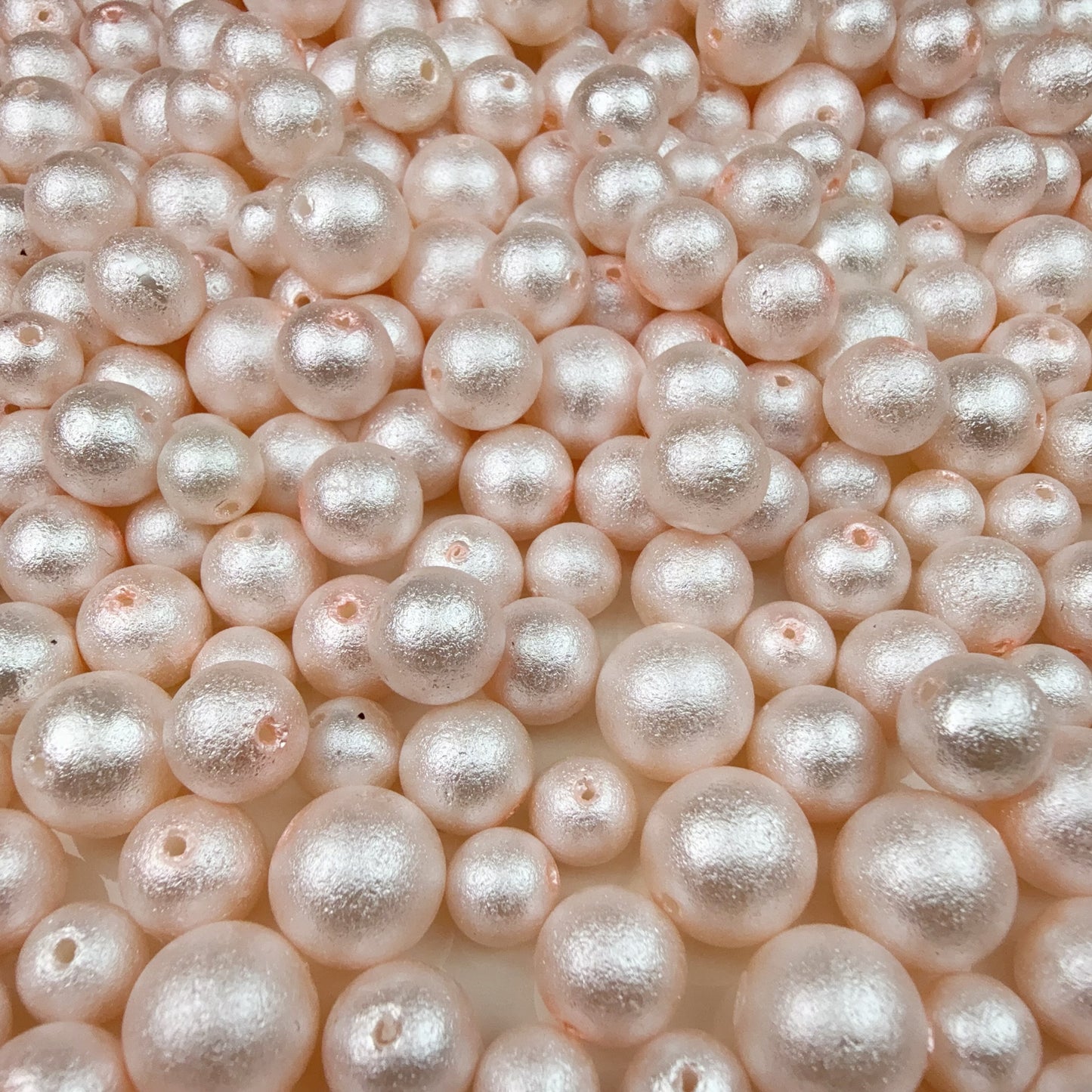 0 0今日新作 コットンガラスパール混ぜ-柔らかいオレンジピンク(0120)