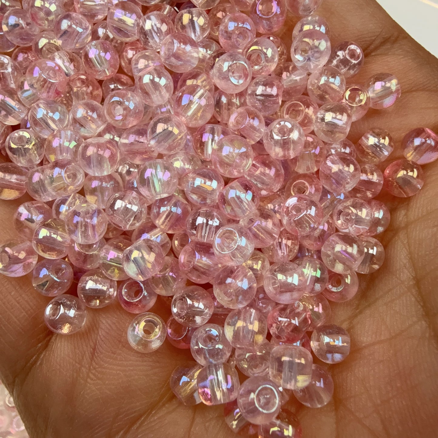 0 0今日新作 ツヤツヤ泡 4ミリ シードビーズ(1123)