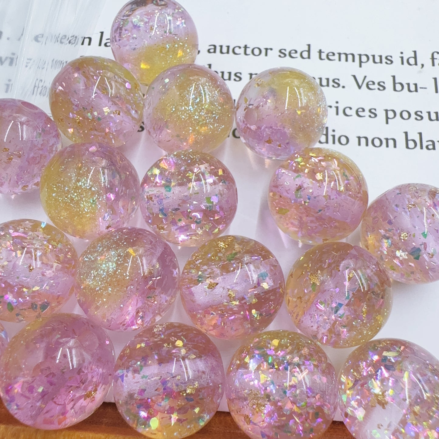 0 今日新色 カラフルオパール树脂ビーズ（1026）