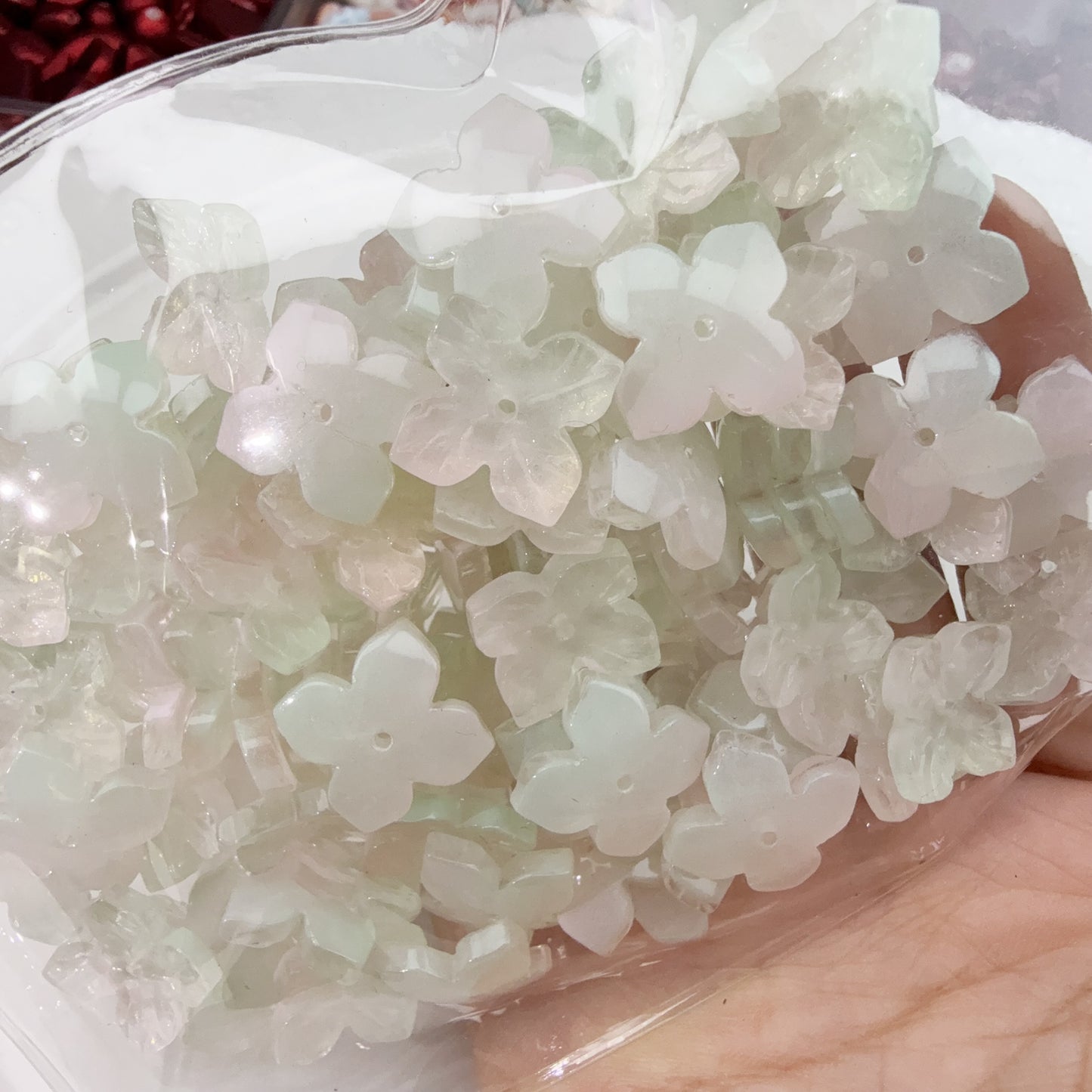 0 0今日新作 ガラスビーズ-4片花14ミリ(0108)