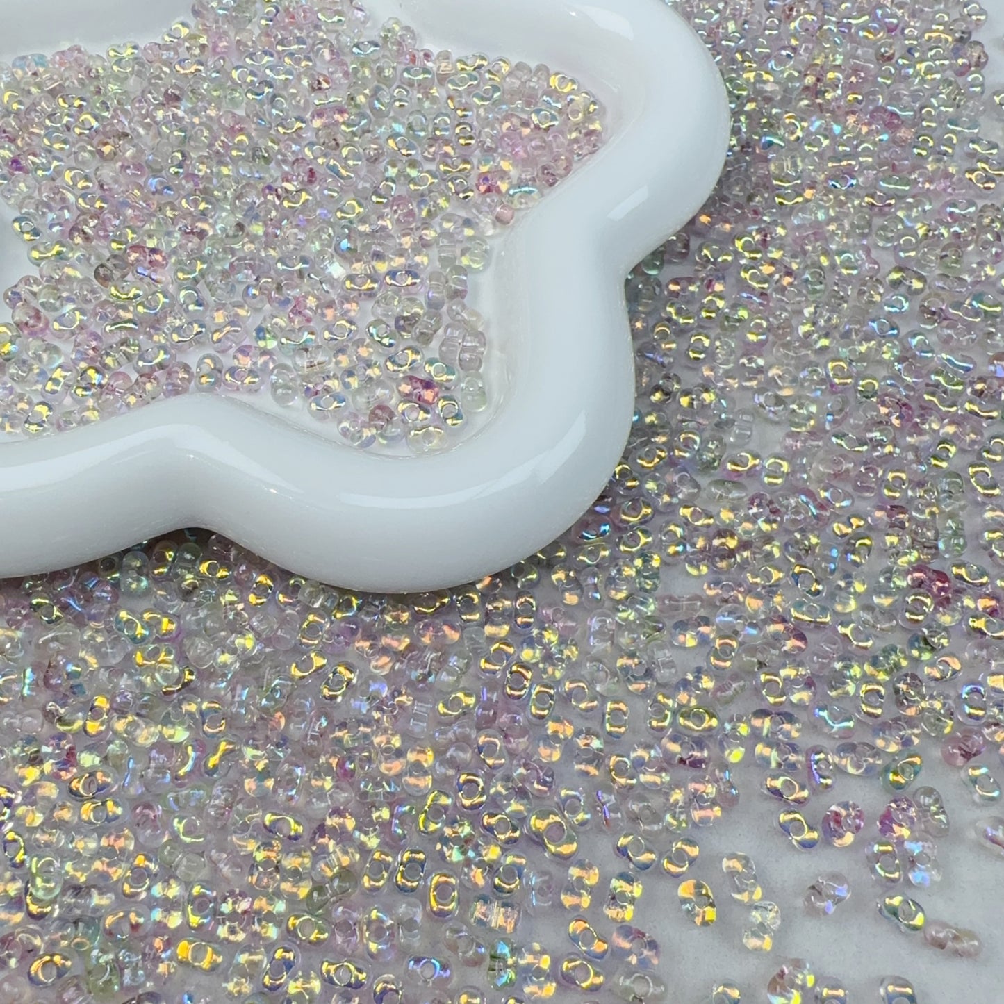 4-PN メッキピーナッツ ゴージャス光沢 3×6ミリ(0109)