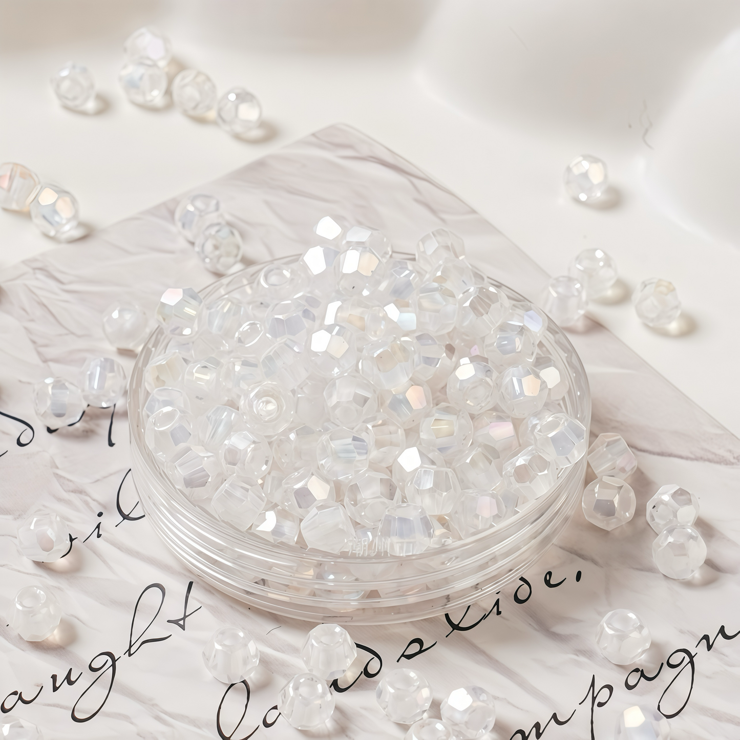 0 0今日新色 キラキラ菱形カット シードビーズ チビビーズ(0614)