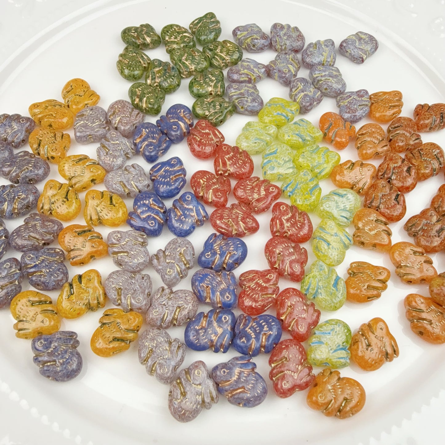 0 0今日新作 チェコビーズ-うさぎ(0131)