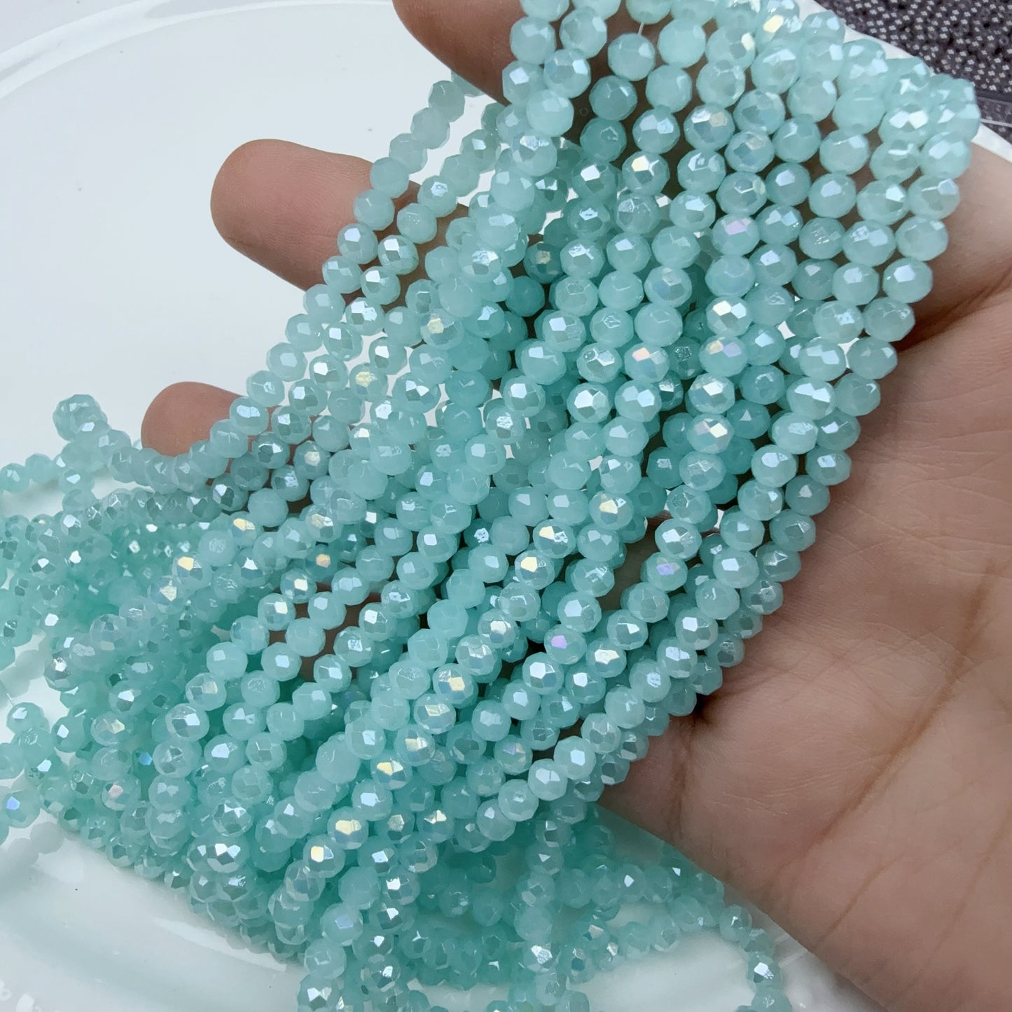 0 0今日新作 玉色キラキラ 4ミリ(0612)