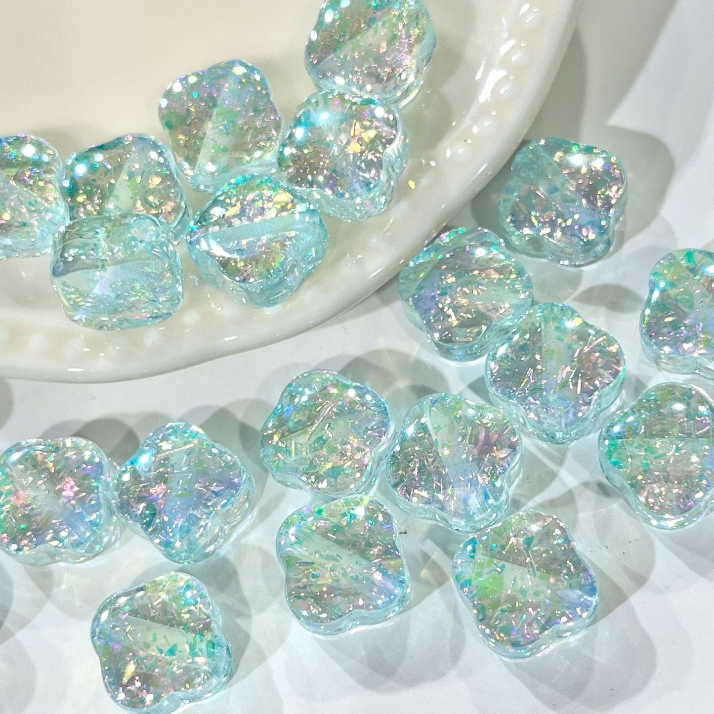 0 0今日特价 オパール四つ葉 樹脂（0110）