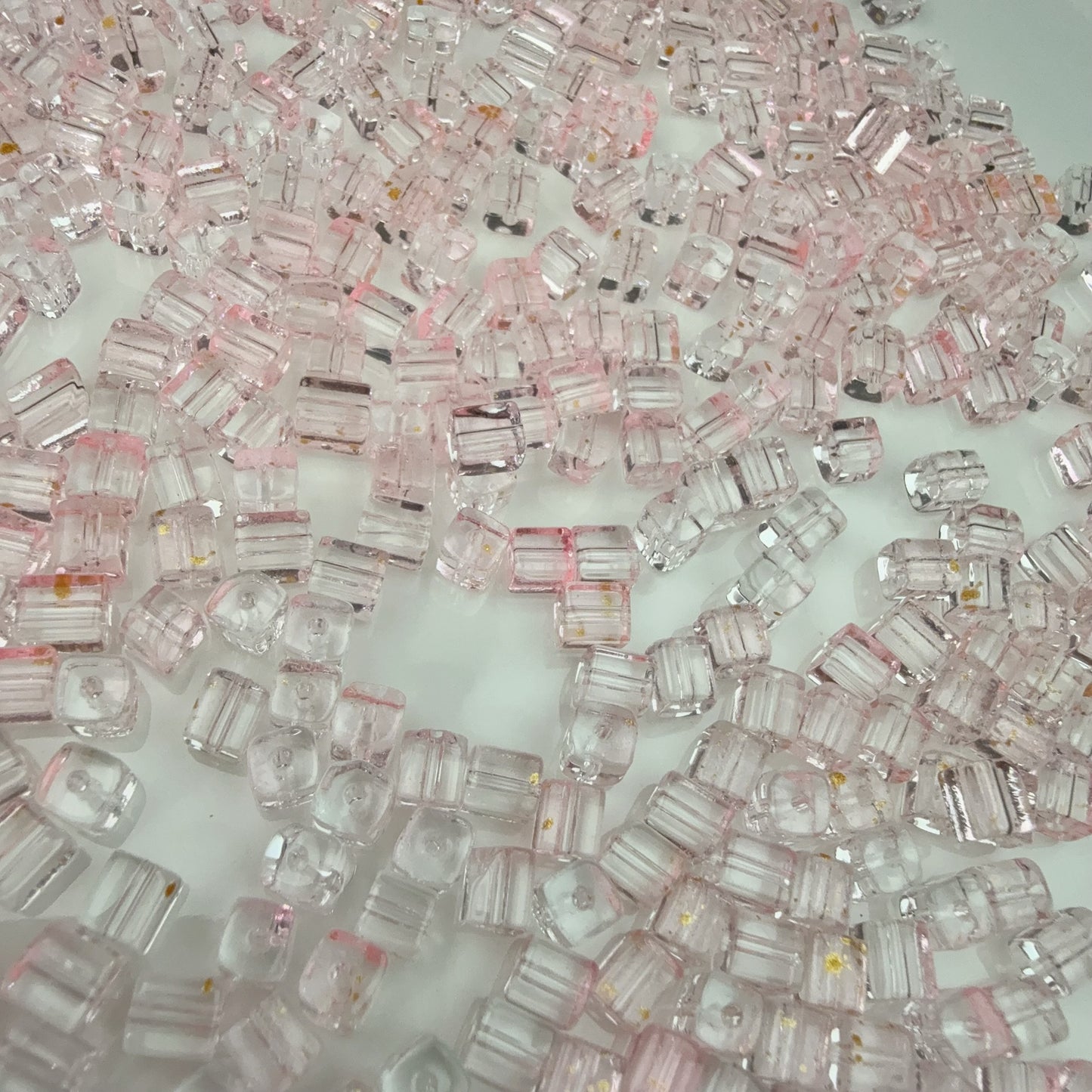 0 0今日新作 ガラスキューブ 5ミリ(0715)