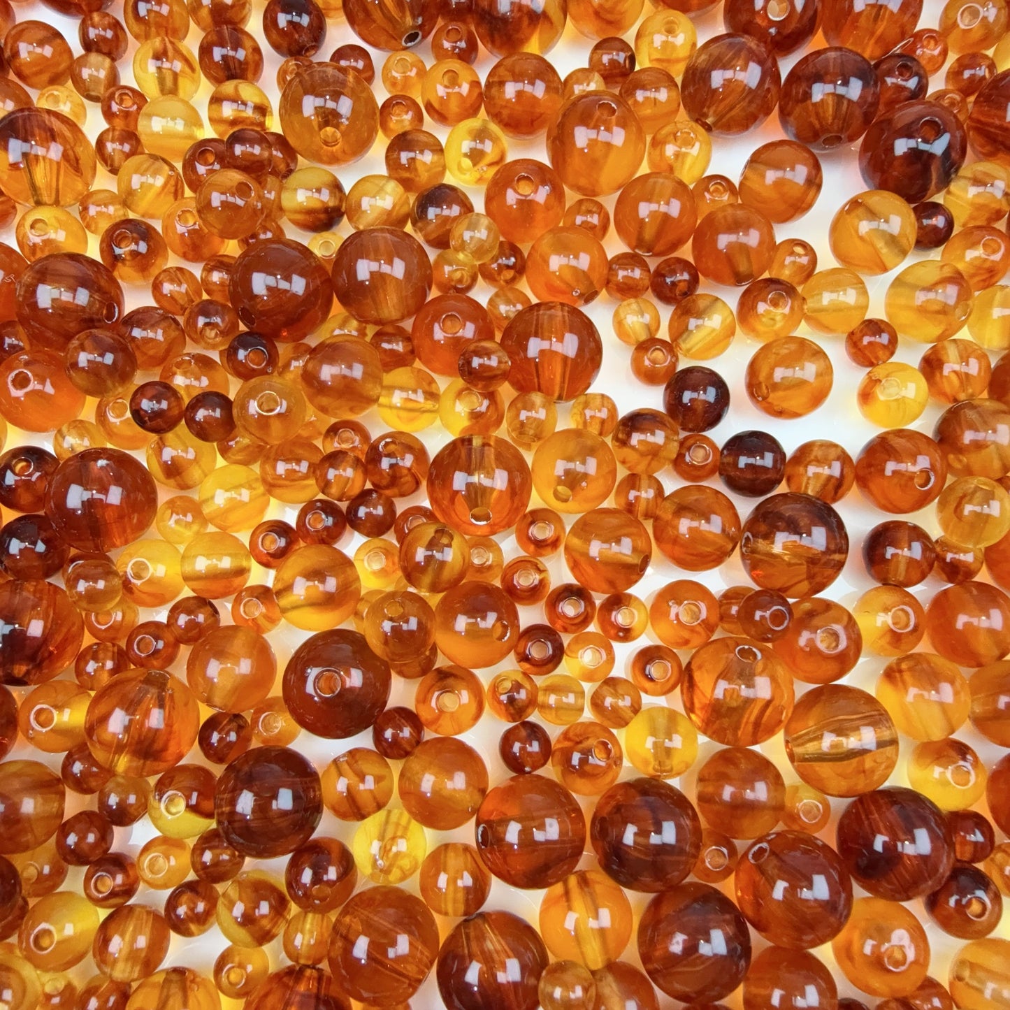 0 0今日新作 琥珀ーラウンド アクリルバロック(1112)