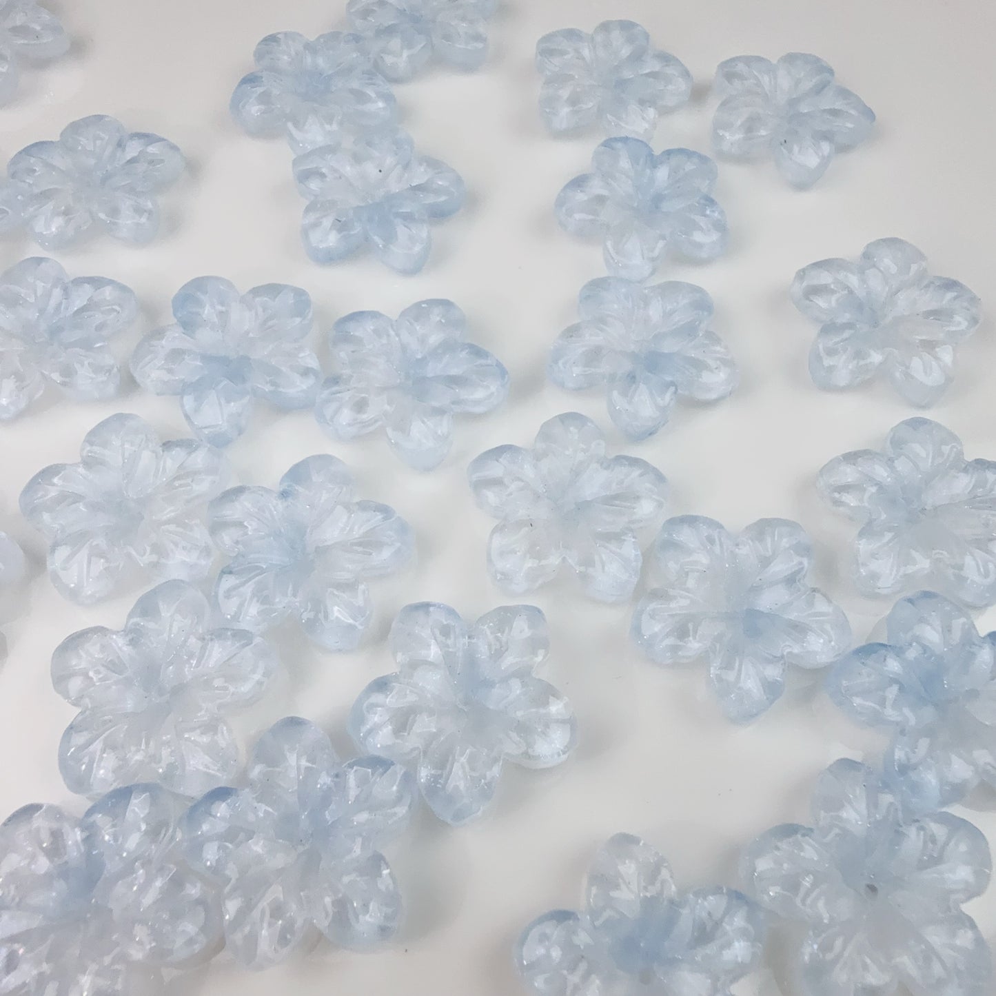 0 0今日新作 ガラスビーズ-5弁花22ミリ(0127)