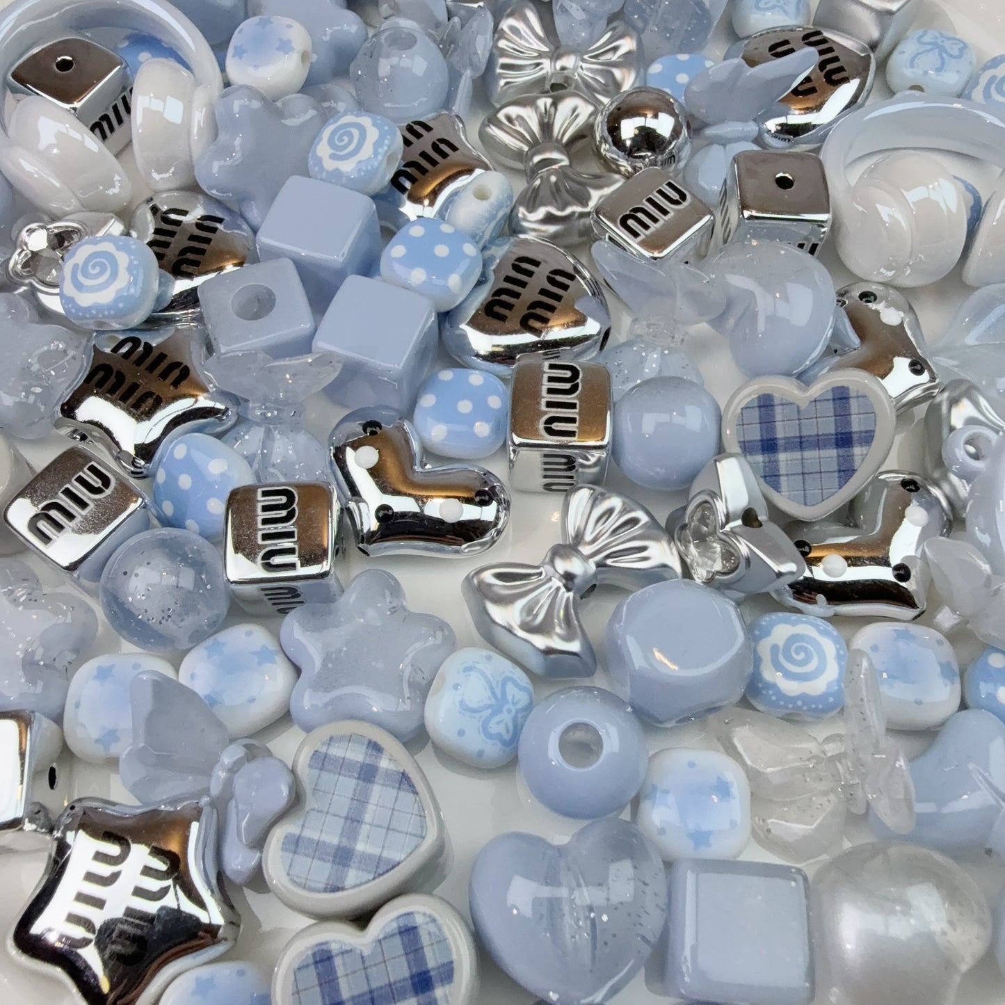 0 0今日新作 静かな海 アクリル混ぜ(1028)