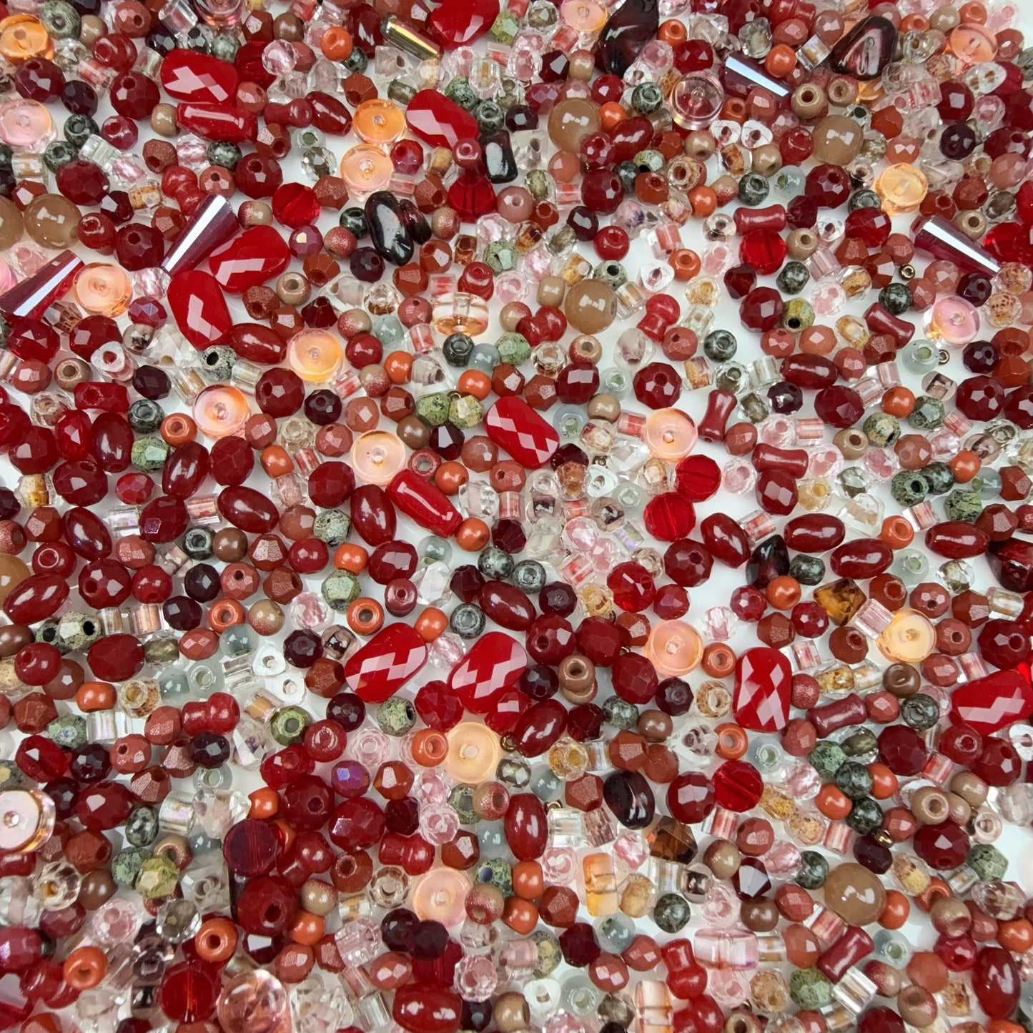 0 0今日新作 山楂赤 シードビーズ混ぜ (0915)
