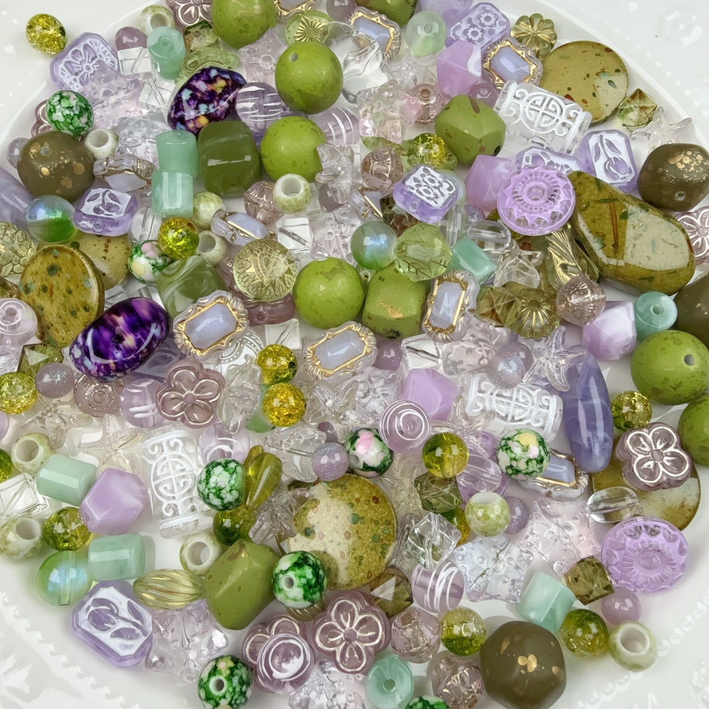 0 0今日新作 紫葡萄 アクリル混ぜ(0909)