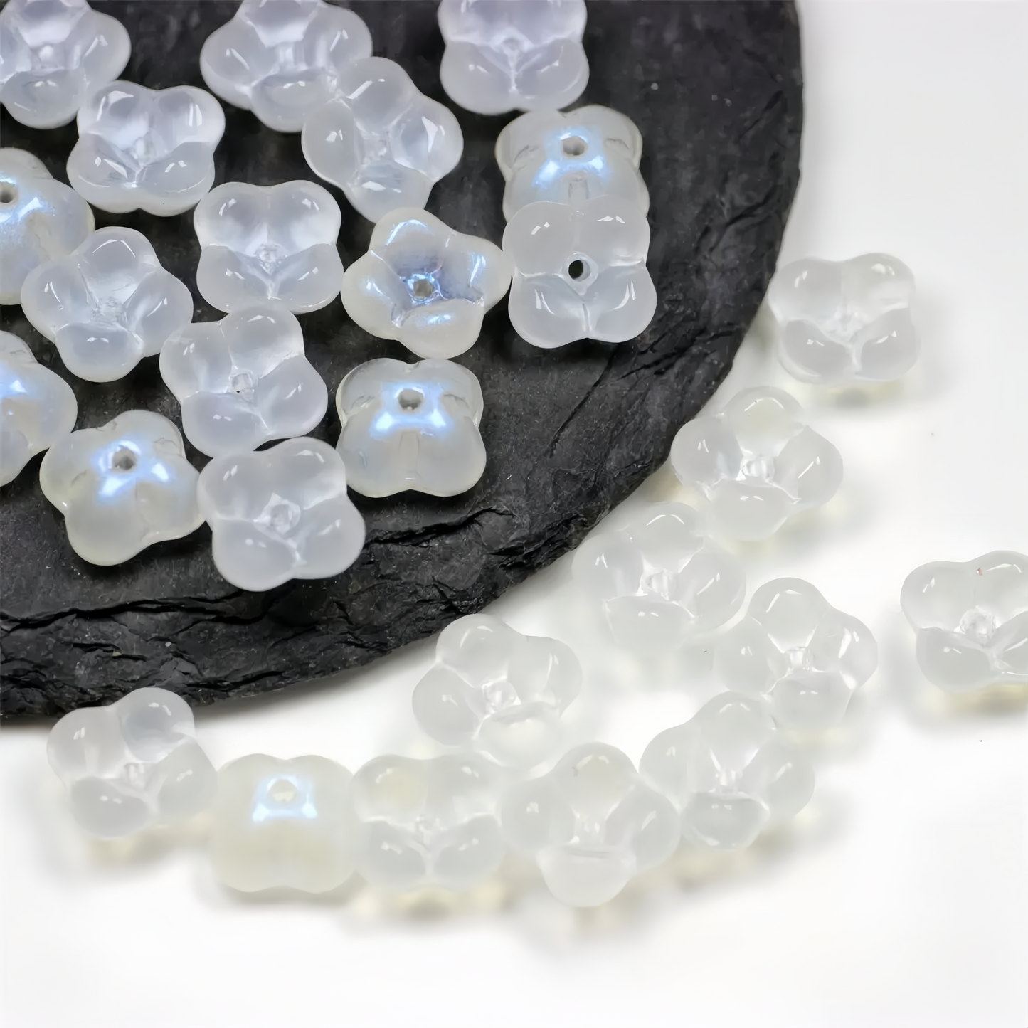 0 0今日新作 クリアガラスビーズ-ぷっくり金木犀(0113)