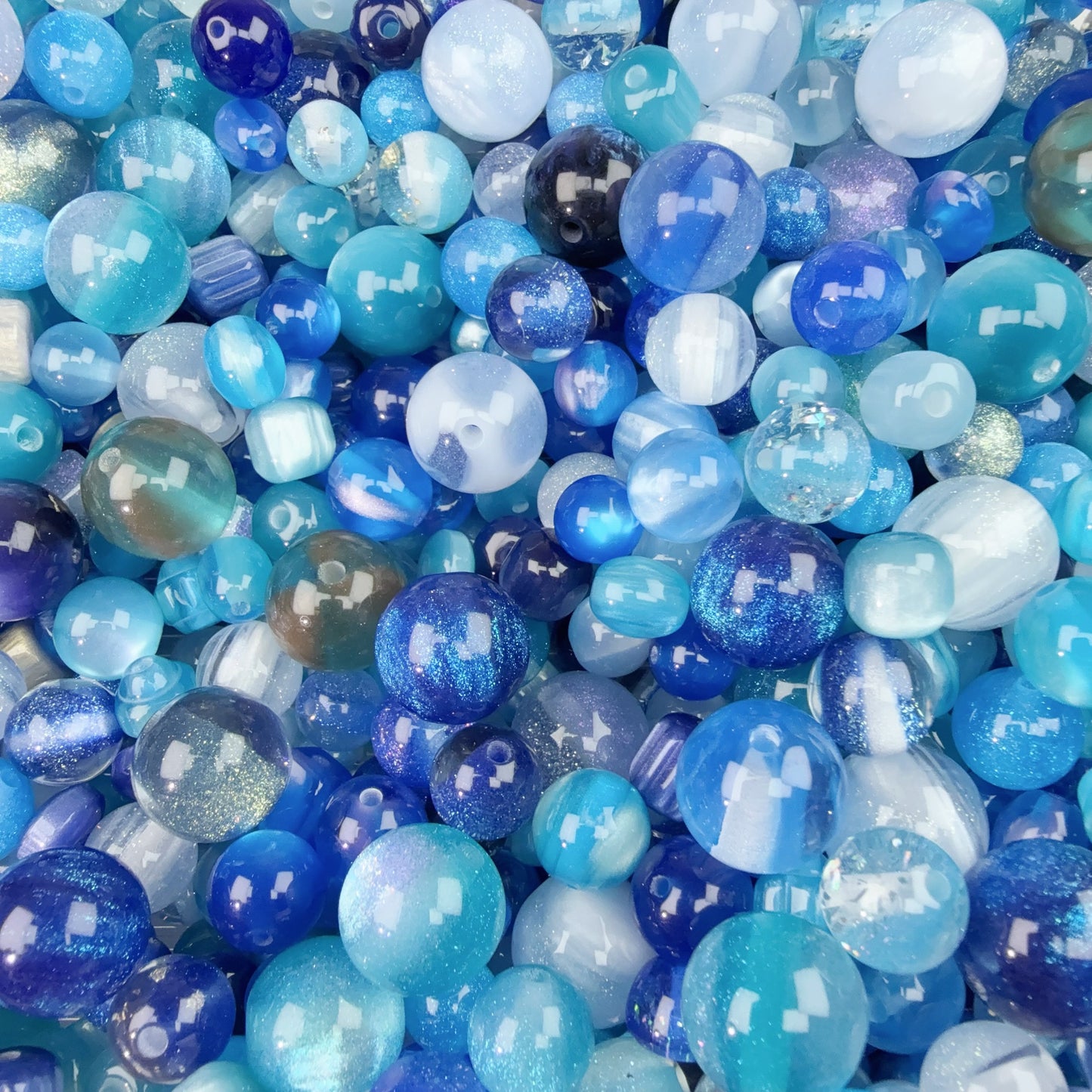 0 0今日新作 ピンク樹脂ビーズ混ぜ 樹脂(0202)