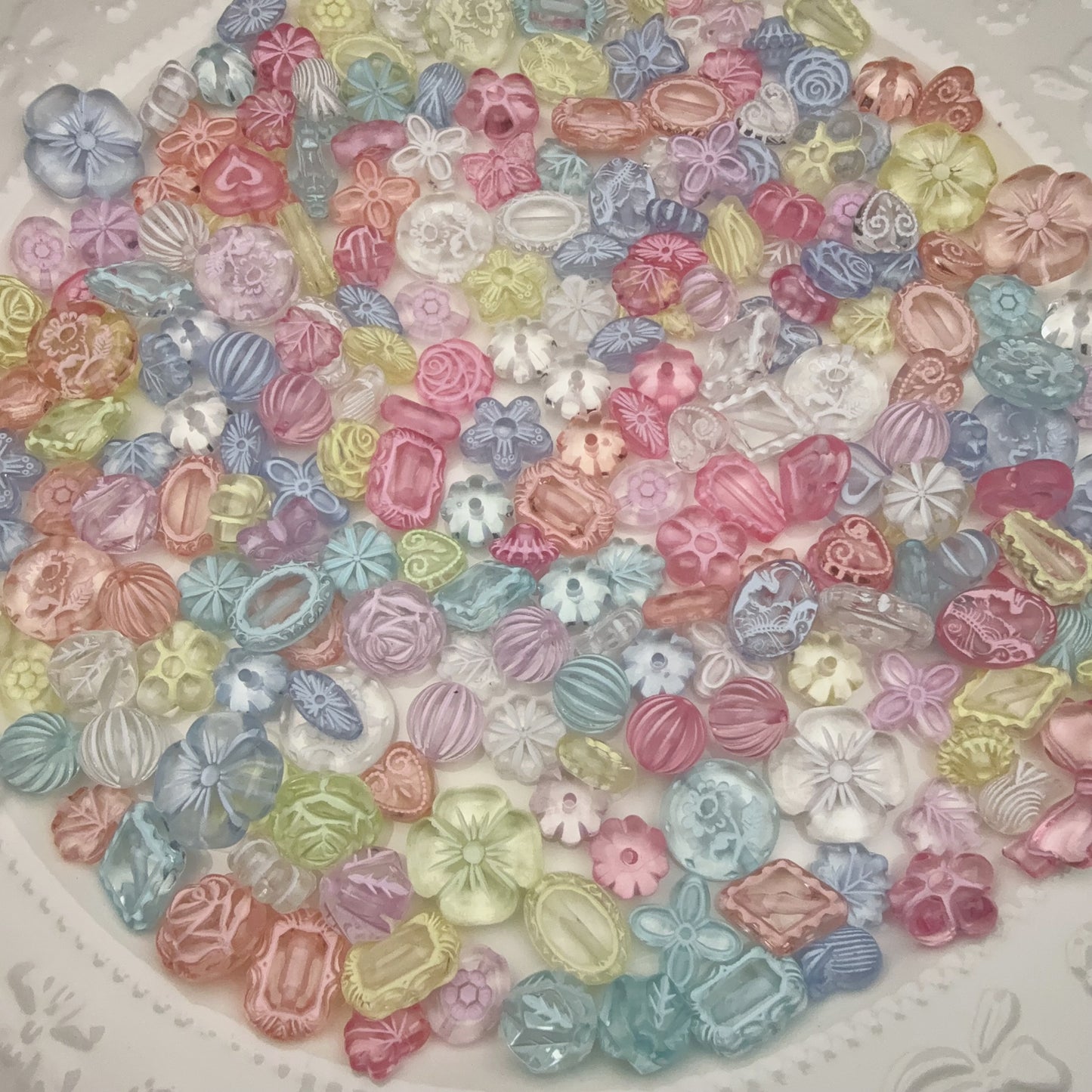 0 Restock Acrylic Baroque Pastel (0419)