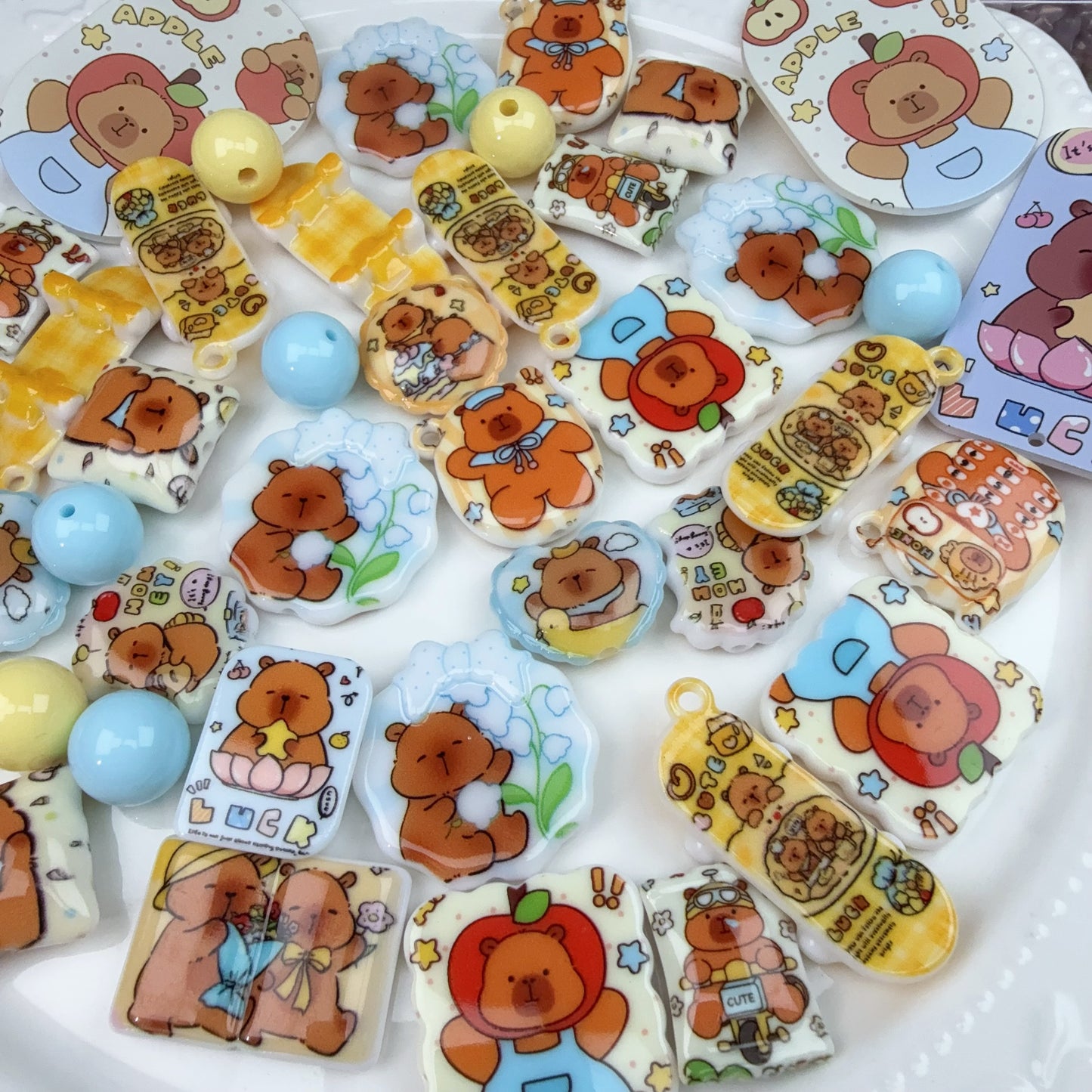 0 0今日新作 カピバラ アクリル混ぜ(0929)