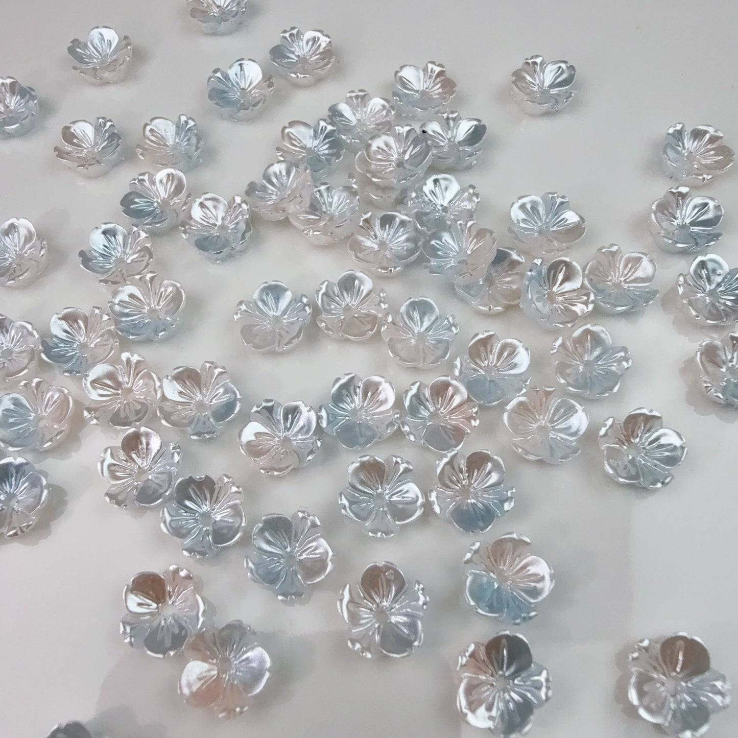 0 0今日新作 アクリル梅の花（0126）