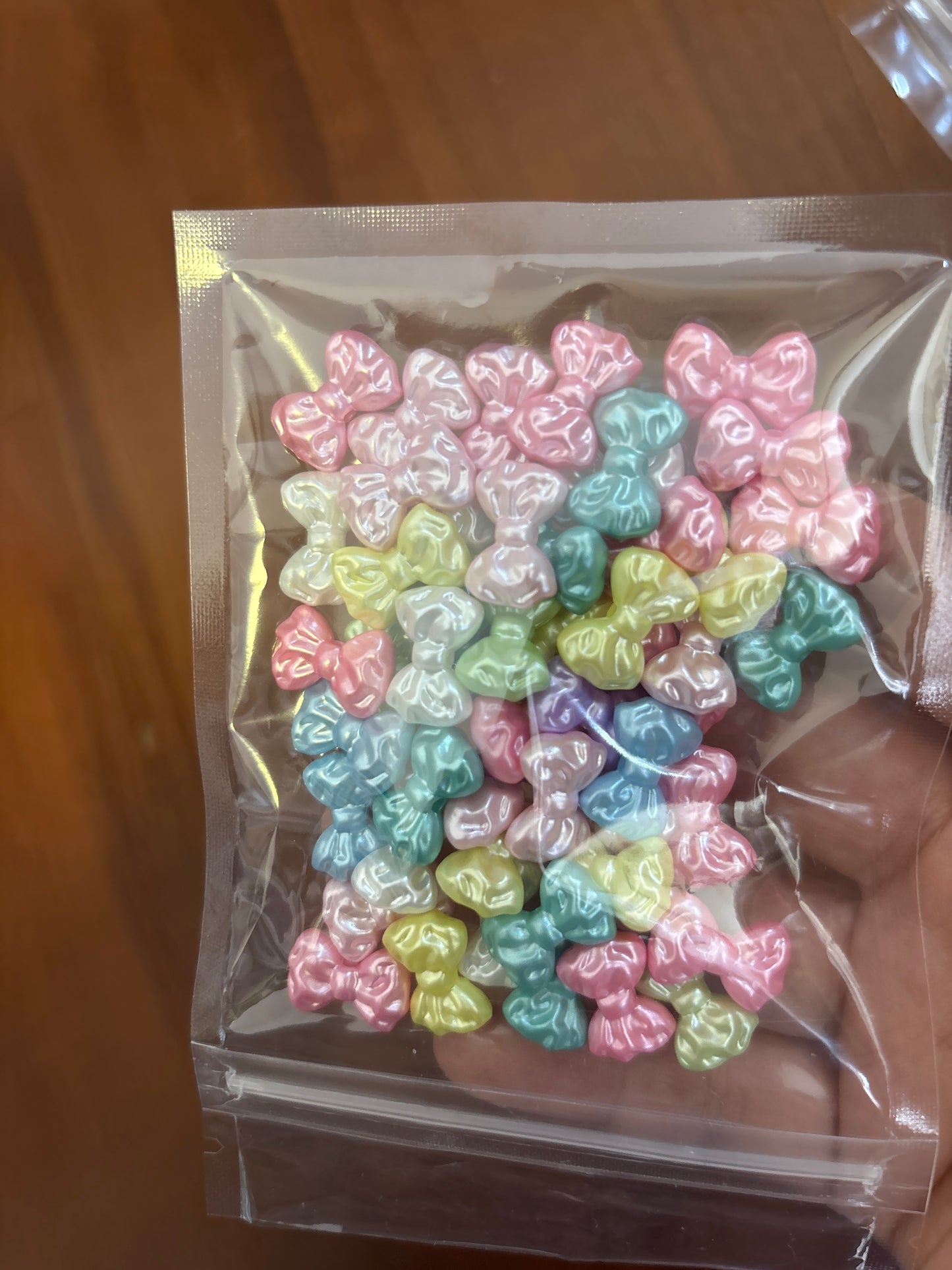 0 0再入荷 凸凹リーボン 10*15ミリぐらい（0523）