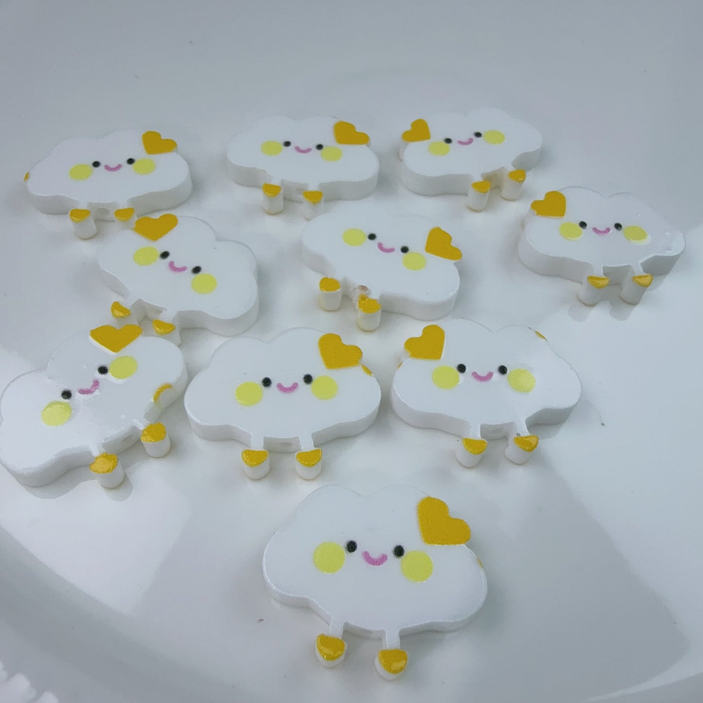 0 0今日新作 笑顔雲（0819）