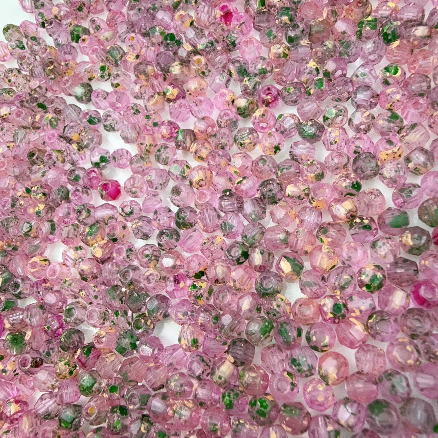 0 0今日新作 クリアピカソ菱形カット シードビーズ チビビーズ(1210)