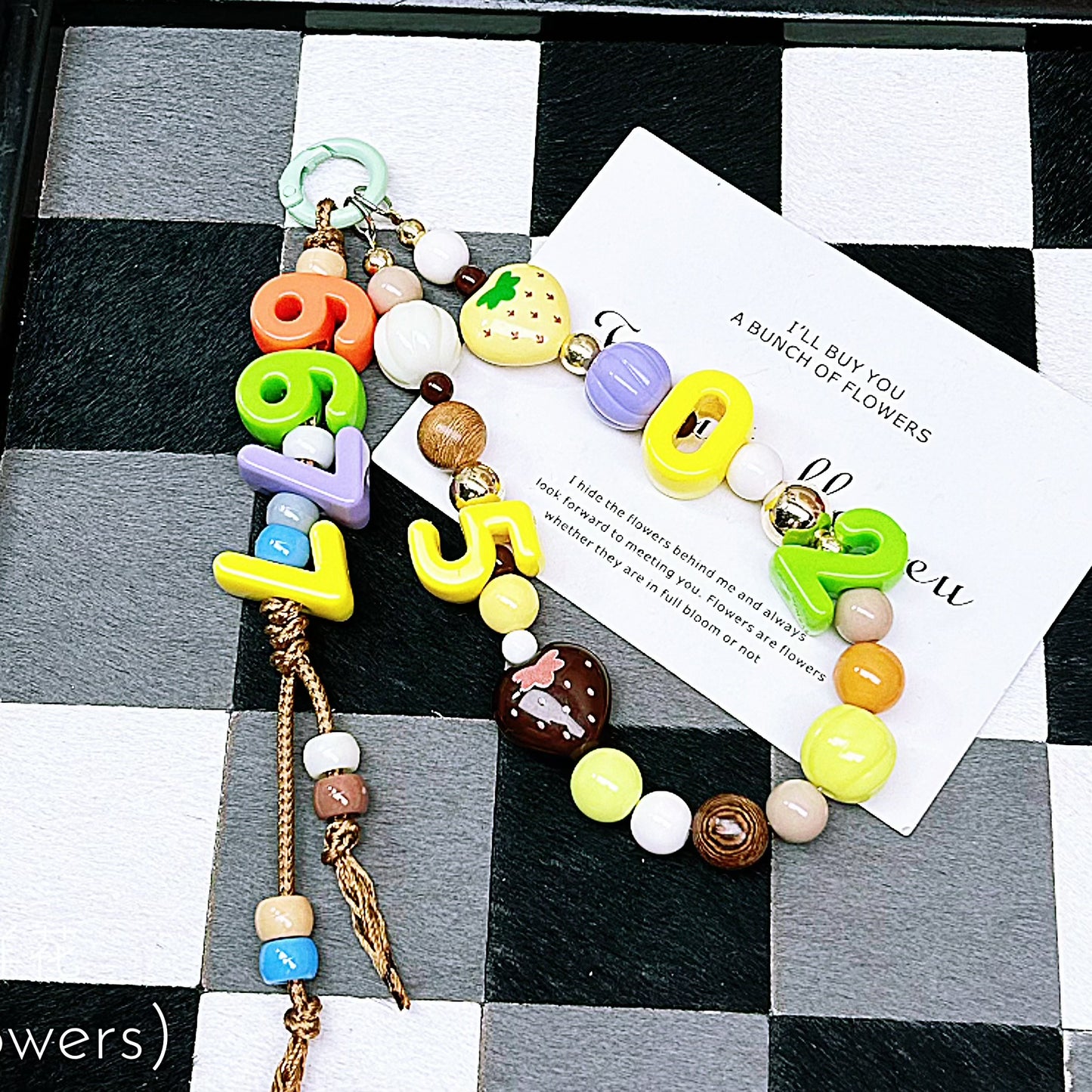 0 0今日新作 カラー原色アルファベット アクリル(0621)