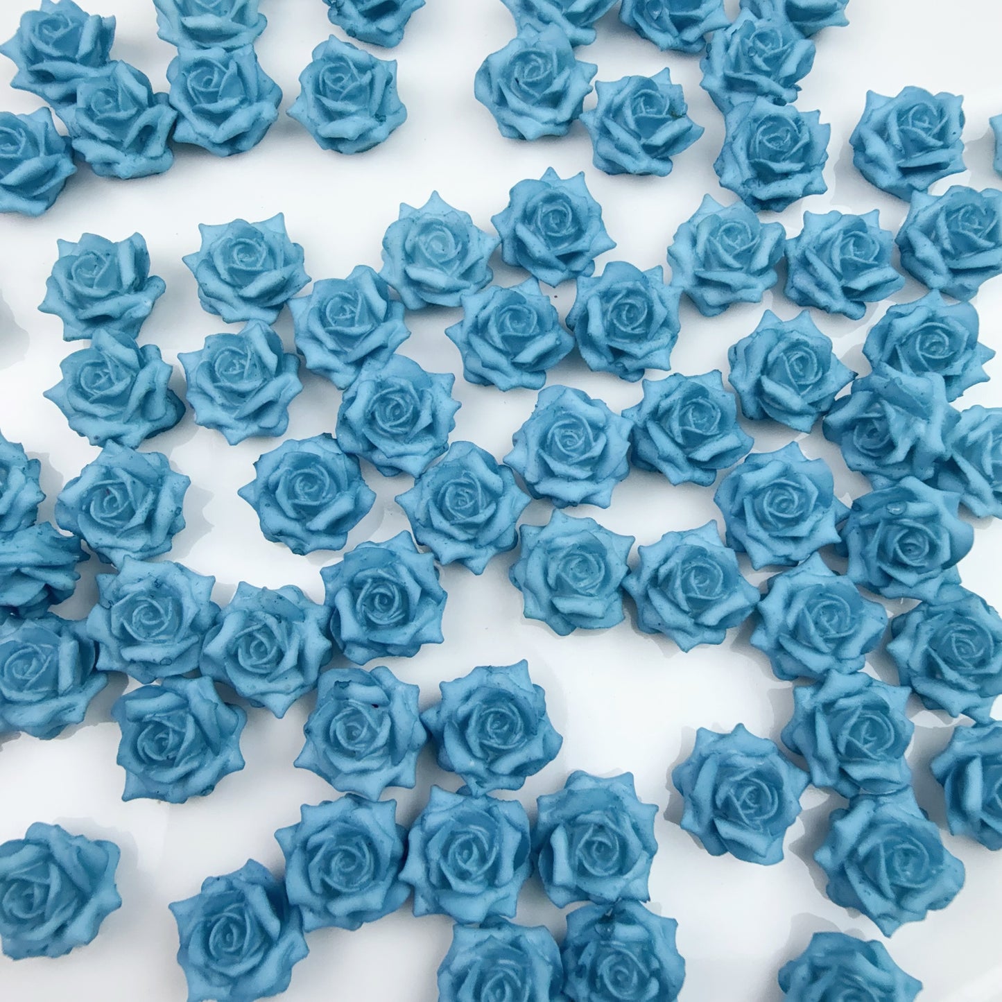 0 0今日新作 柔らかい薔薇-12ミリ 夜光効果(0126)