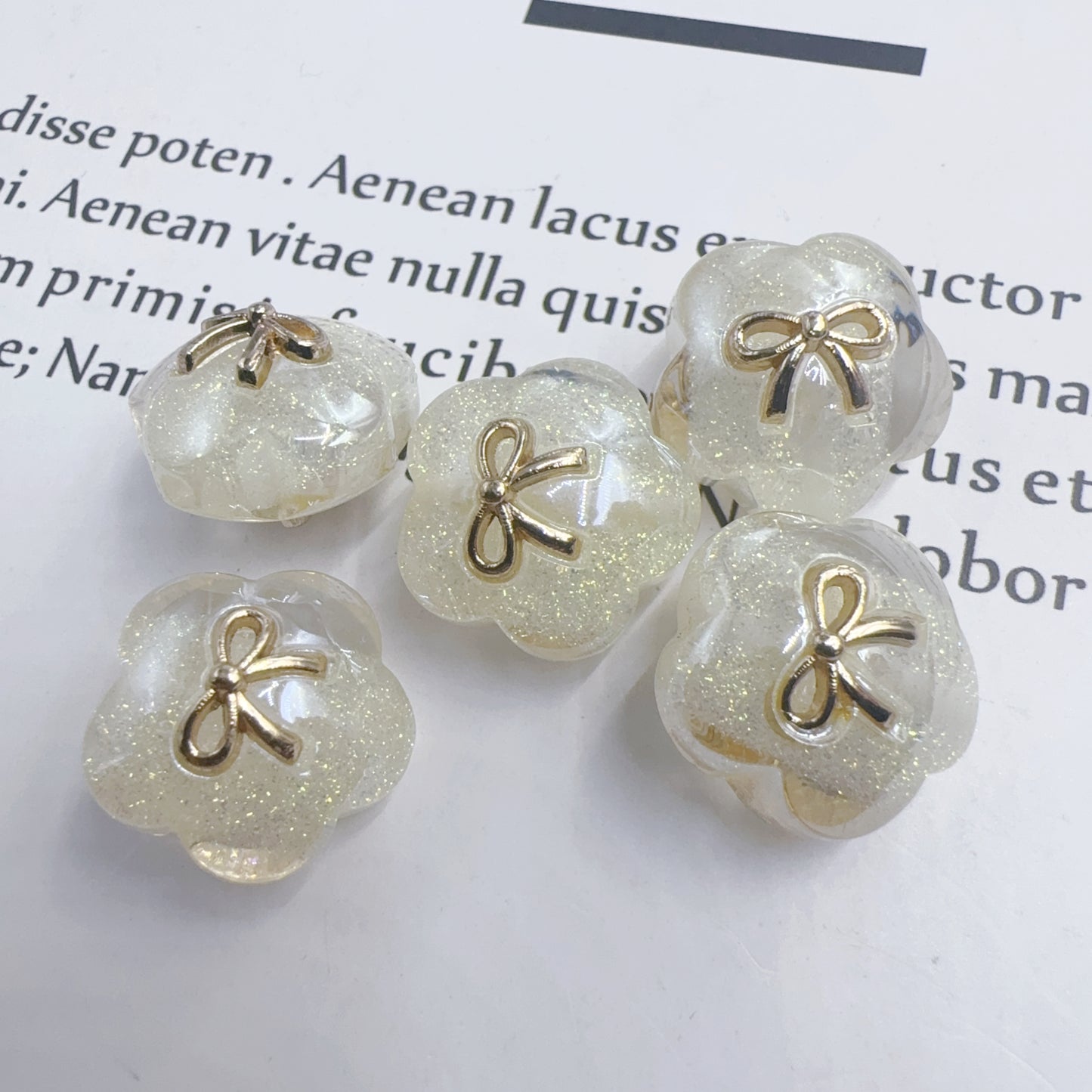 0 今日新作 リボンビーズ（0102）