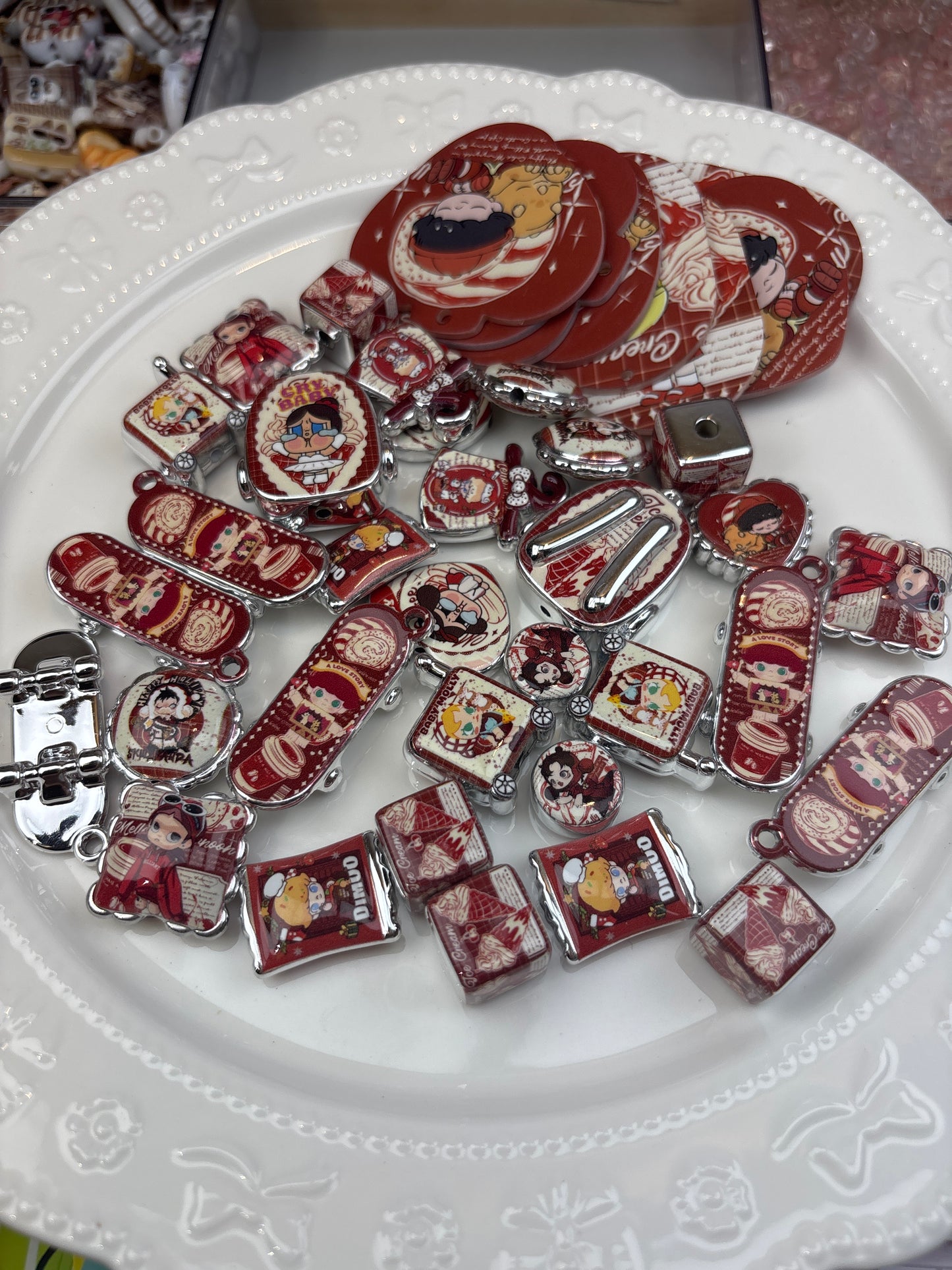 0 0今日last 赤POP 銀ベース アクリル混ぜ(1103)