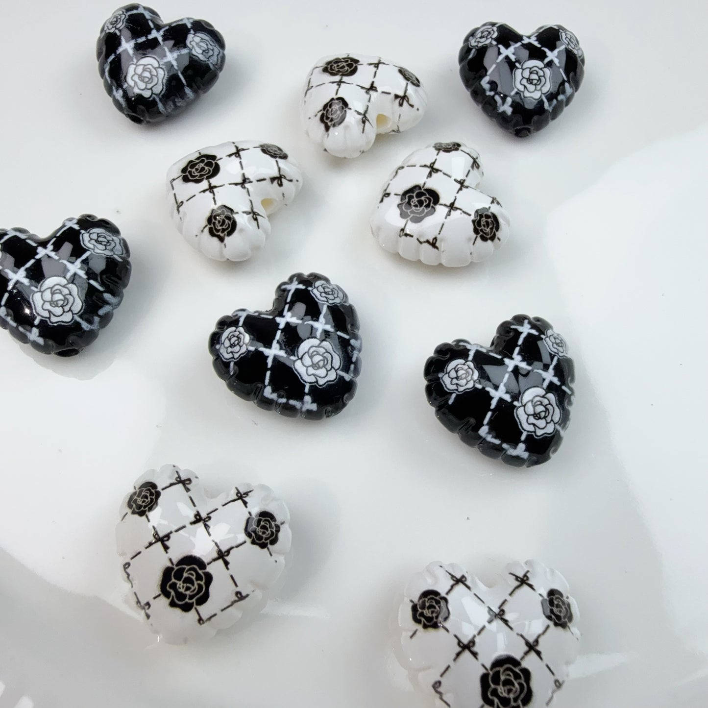 0 0今日新作 黒白風(0910)