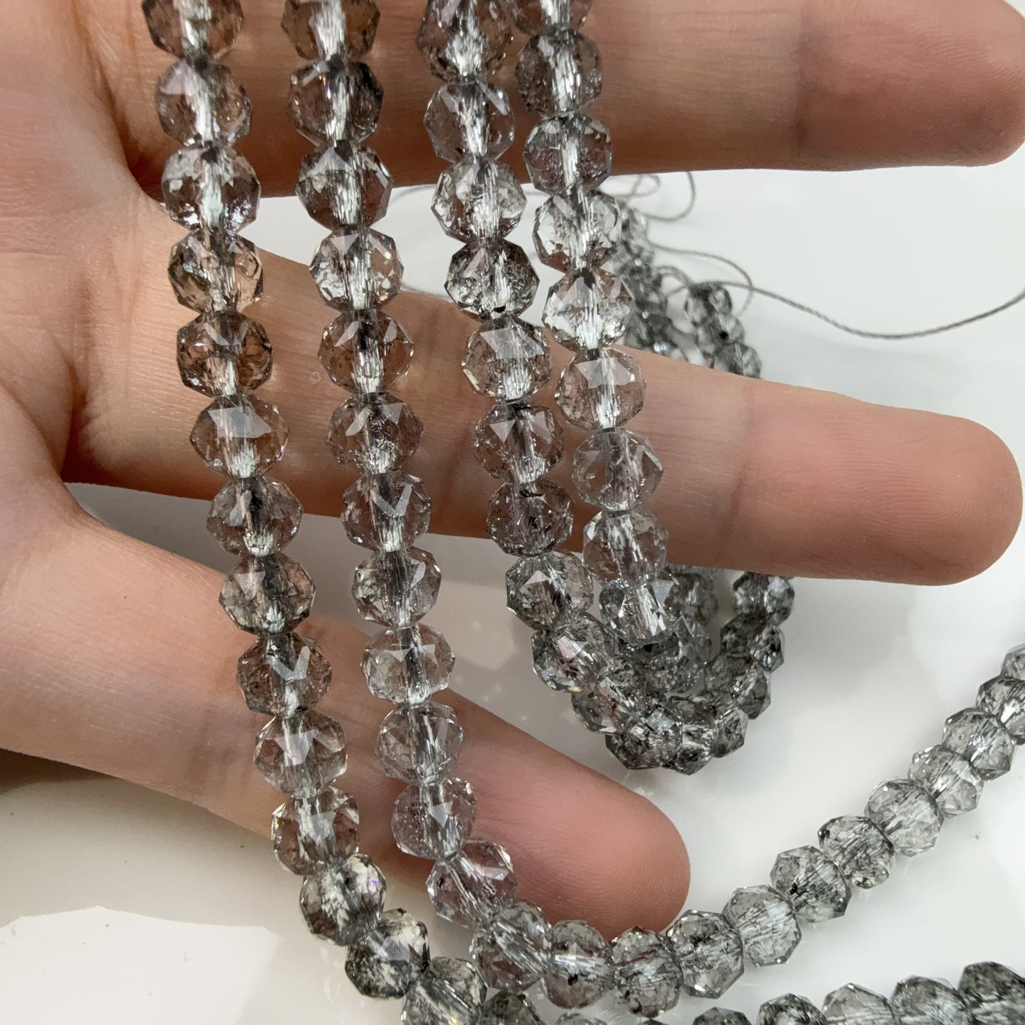 0 0今日新作 花ボールカット6ミリ-超クリア単色(0909)