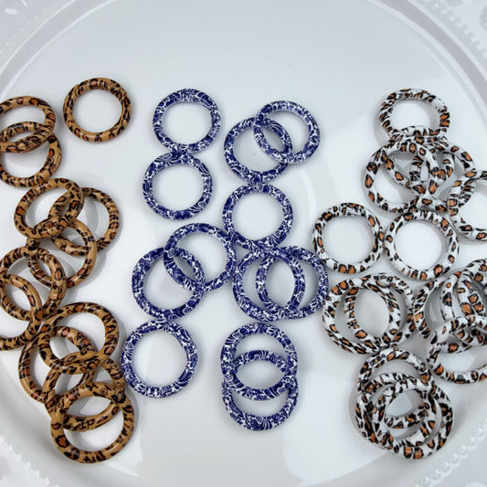 0 0今日新作 豹柄カラビナ（0801）