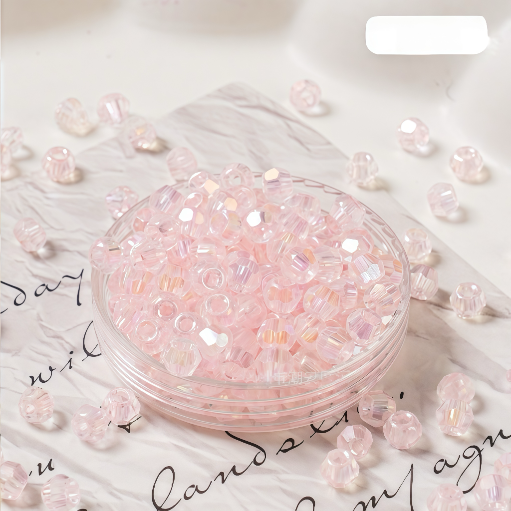 0 0今日新色 キラキラ菱形カット シードビーズ チビビーズ(0614)