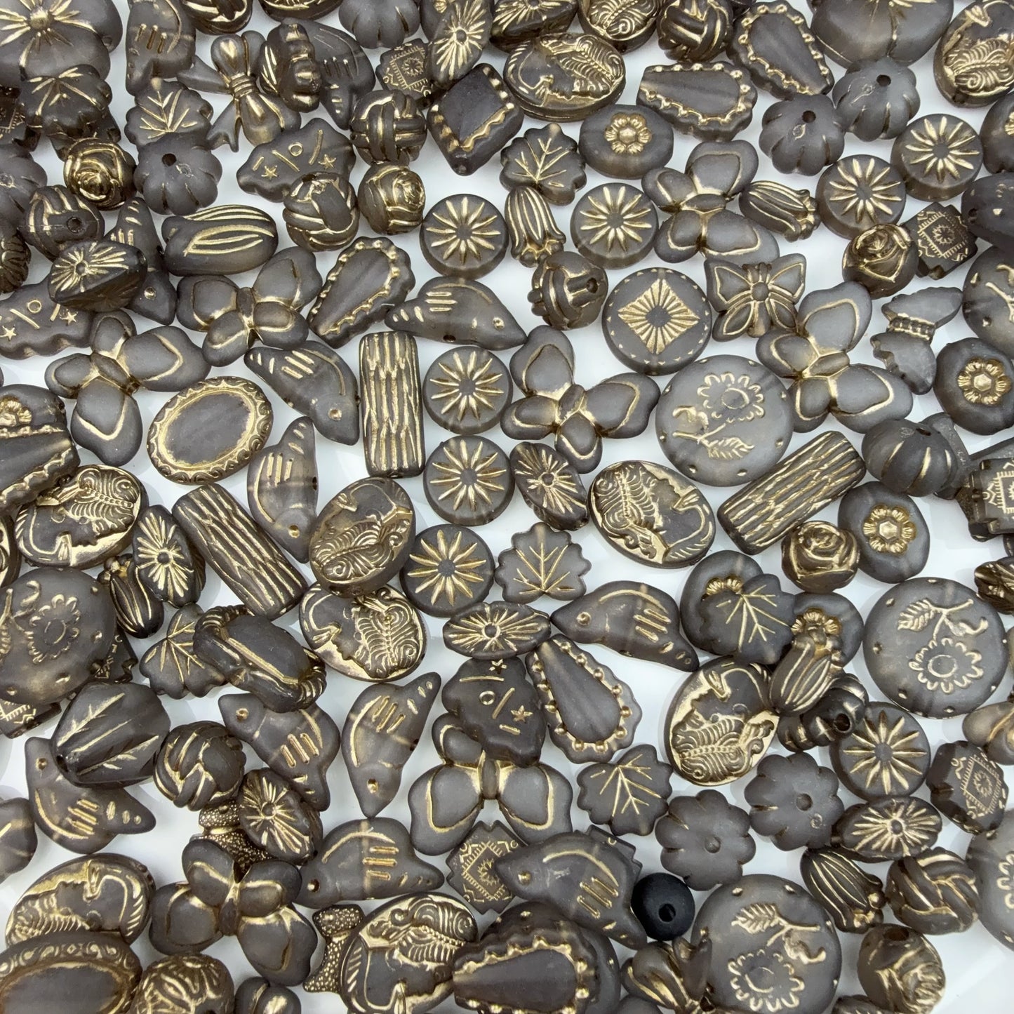 0 0今日新作 マット黒 アクリルバロック(1115)