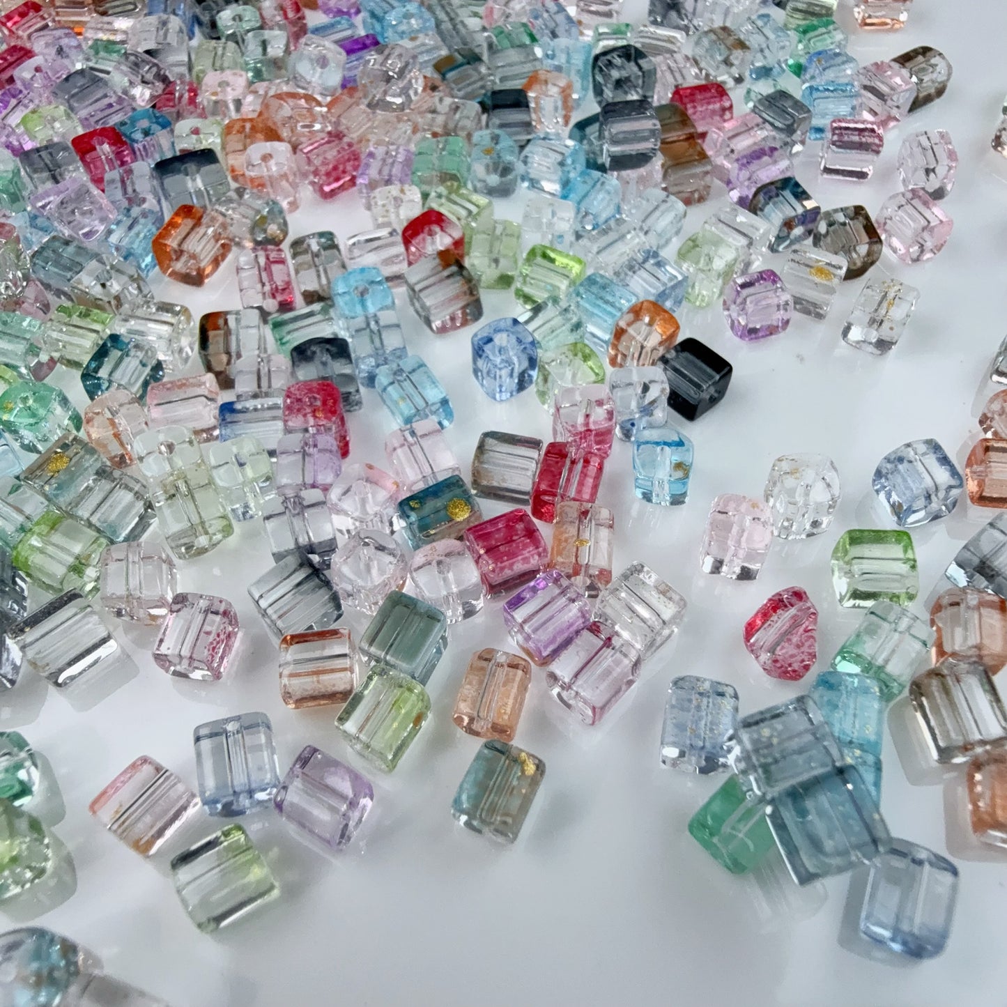 0 0今日新作 ガラスキューブ 5ミリ(0715)