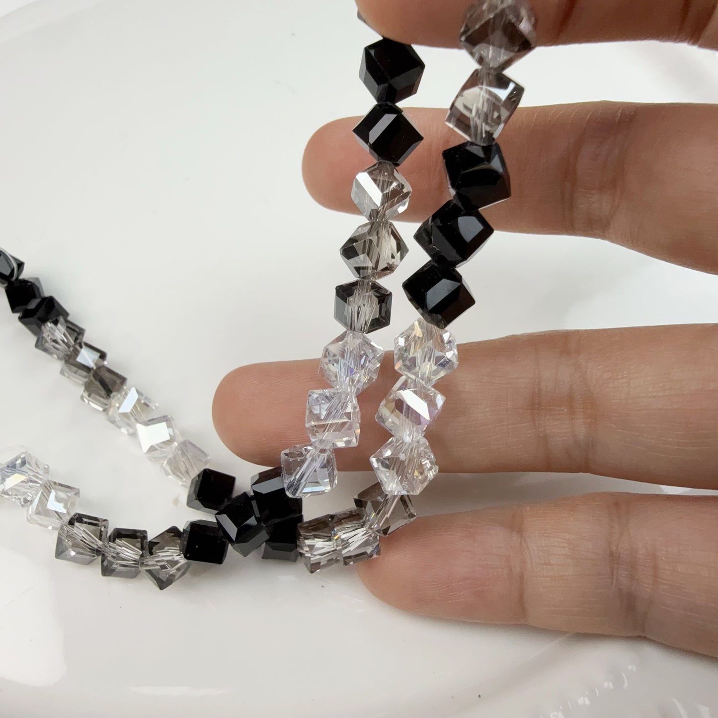 0 今日新色 斜めキューブカット-6ミリカラフル(0528)