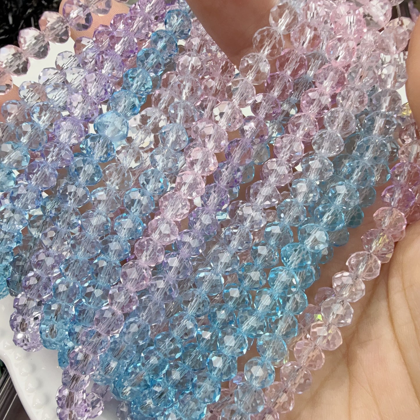 0 0今日新作 グラデーション6ミリボタンカット(0813)