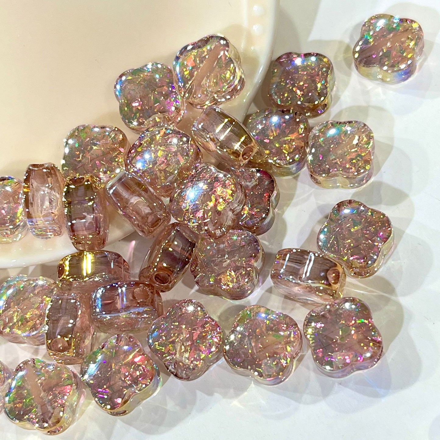 0 0今日特价 オパール四つ葉 樹脂（0110）