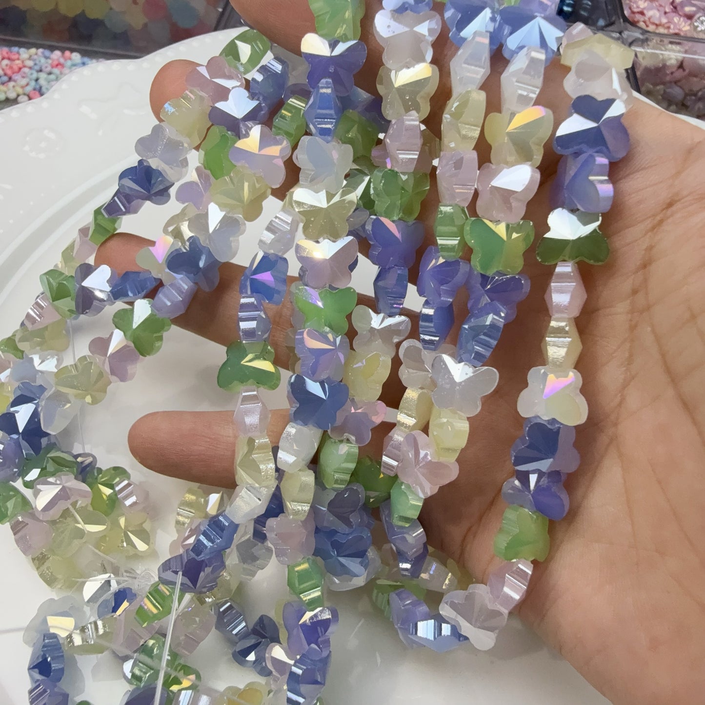 0 0再入荷 蝶々カット(0924)