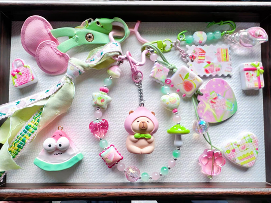 0 0今日新作 グアバ 大きなパーツは容量以外 アクリル混ぜ(1218)