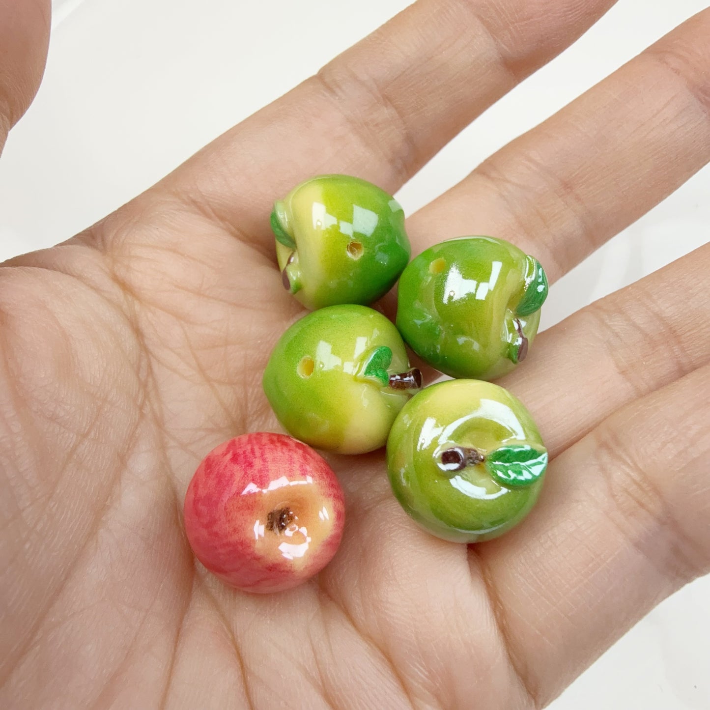 0 0今日新作 ツヤツヤ果物 樹脂（0227）