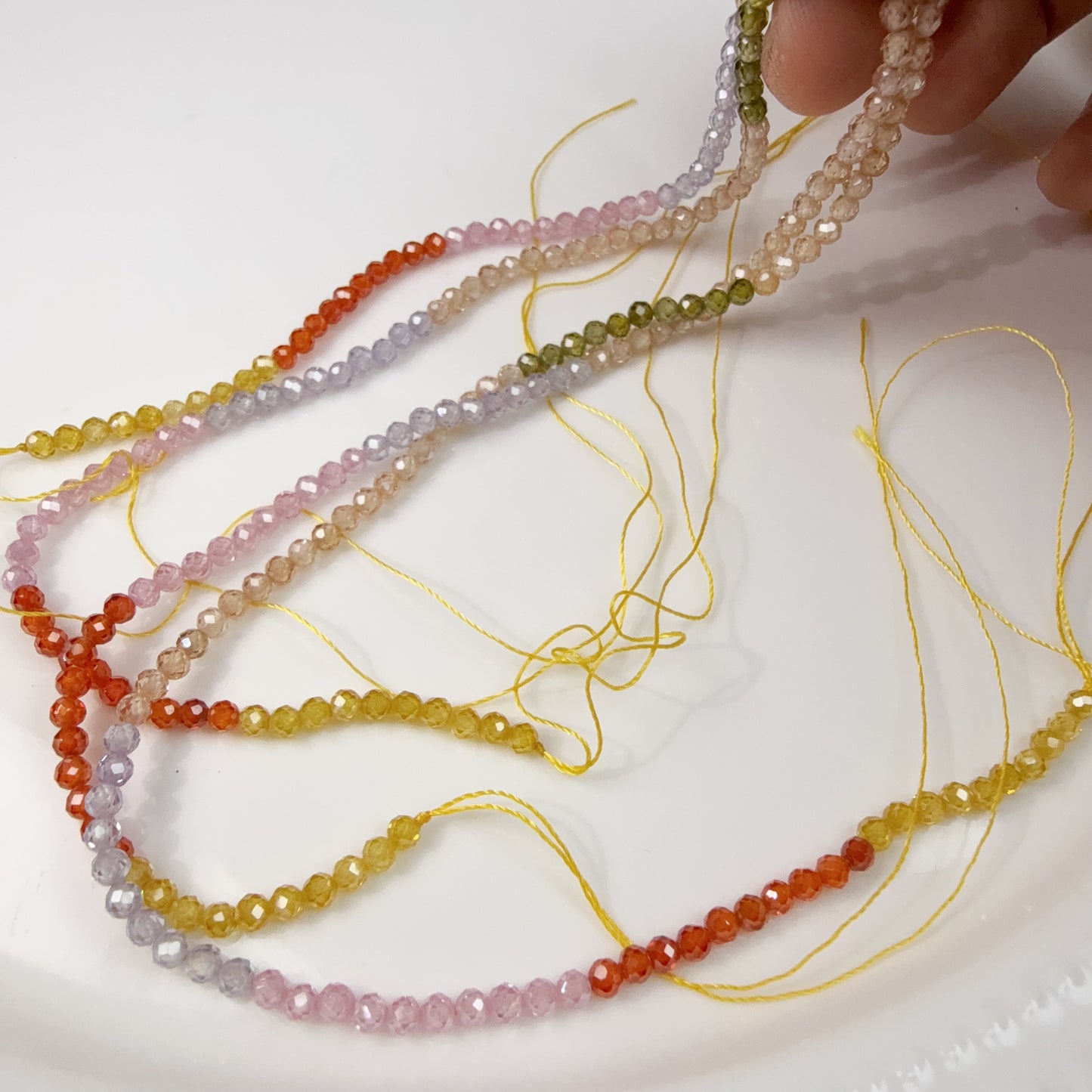 0 0今日新作 キラキラ高級ジルコン−3ミリ(1222)