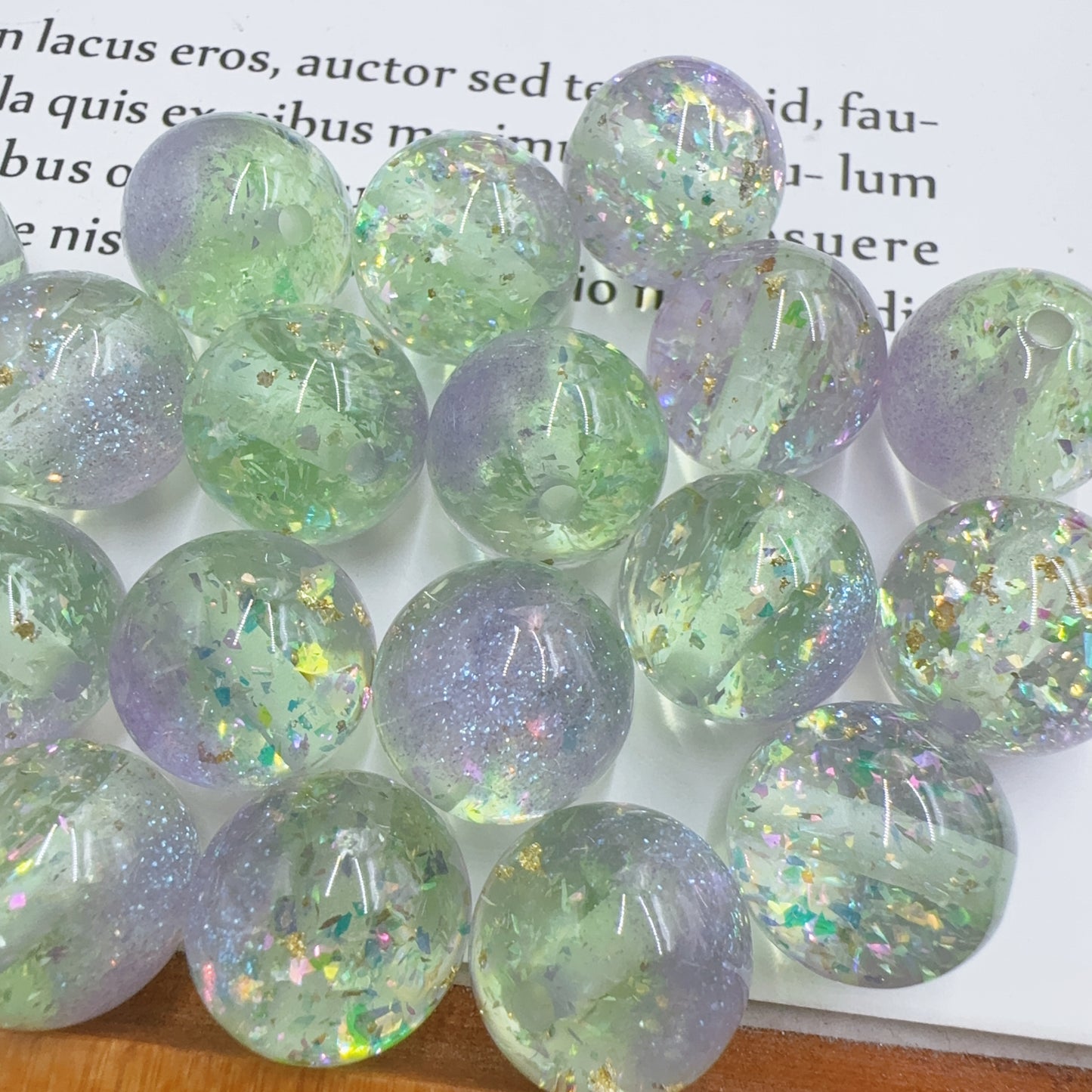 0 今日新色 カラフルオパール树脂ビーズ（1026）