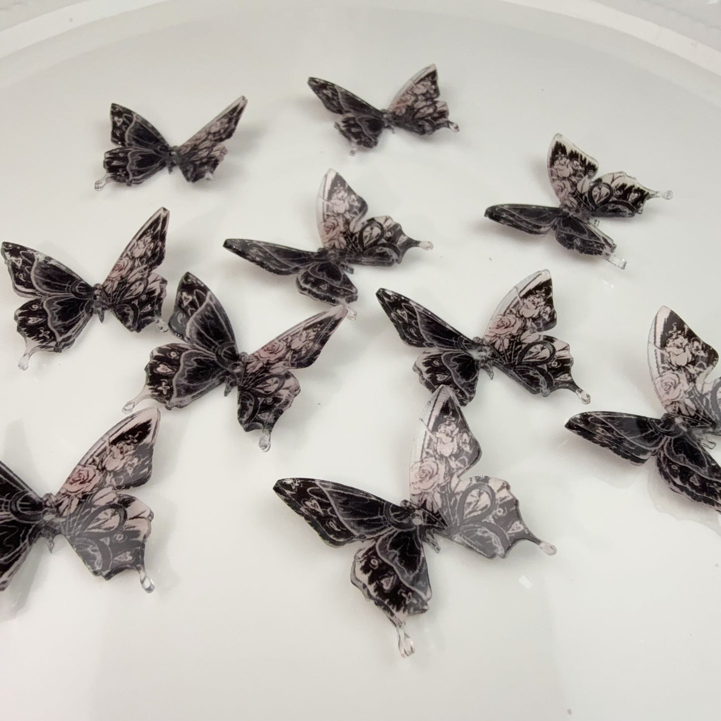 0 0今日新作 蝶々-熱収縮材 (0213)