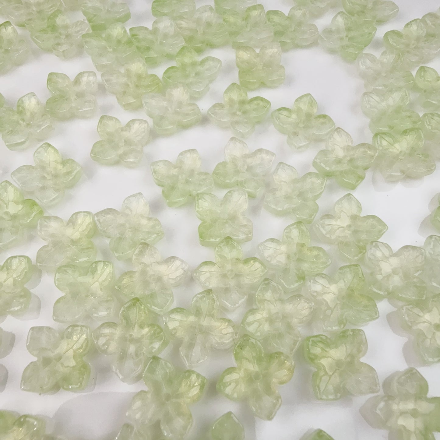 0 0今日新作 ガラスビーズ-4片花12ミリ(0125)