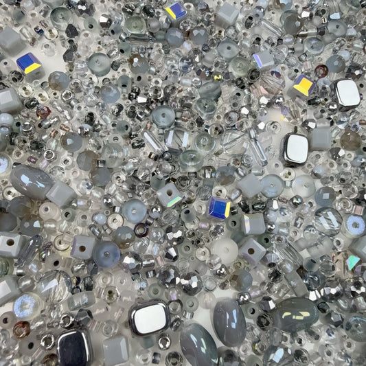 0 0今日新作 水色&グレー シードビーズ混ぜ (0910)