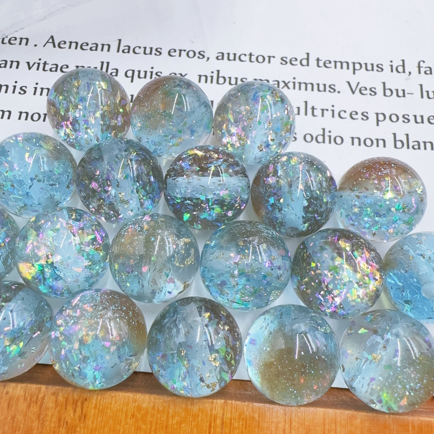 0 今日新色 カラフルオパール树脂ビーズ（1026）